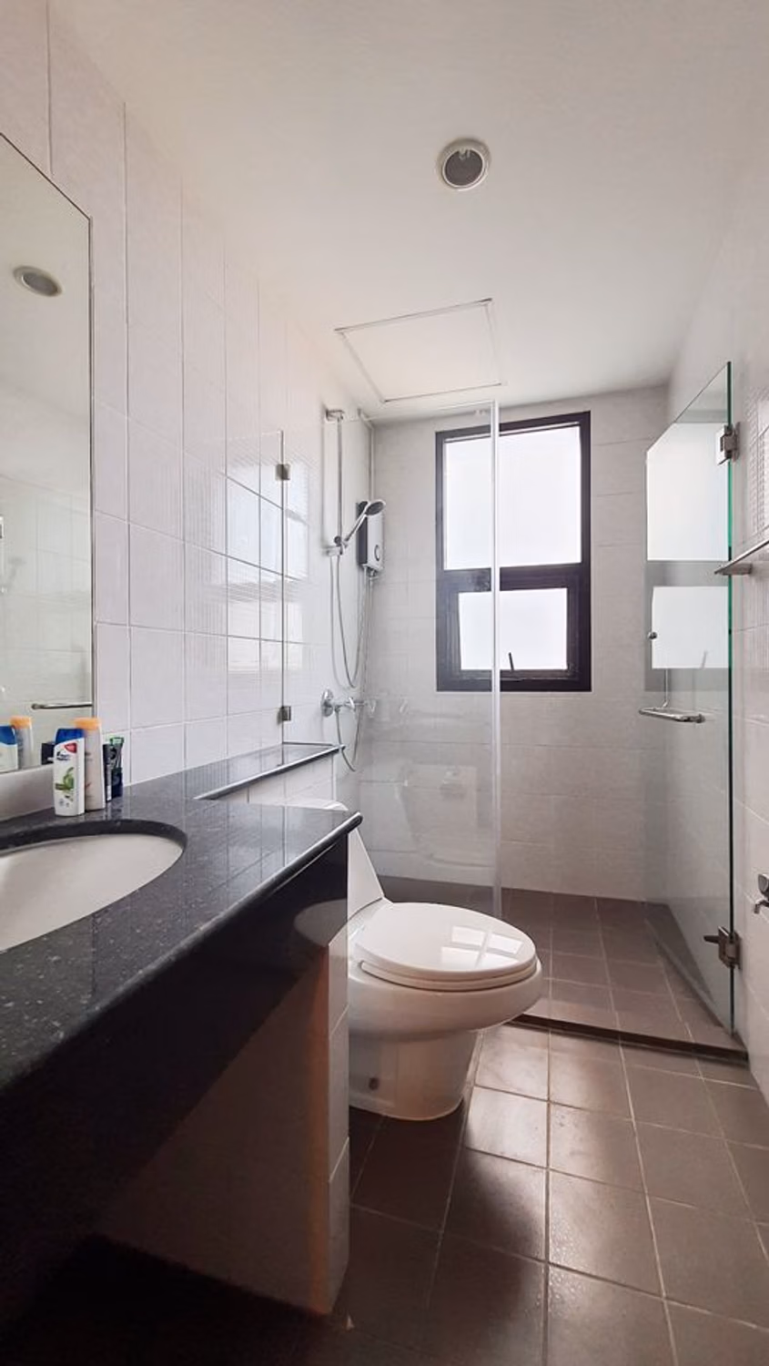 Condo for Rent at Vista Garden - Image 9