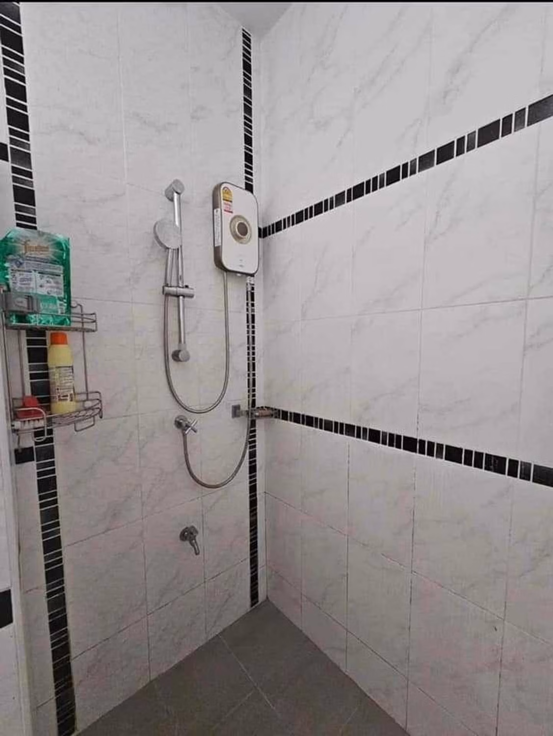3 Bed House for Rent in San Kamphaeng - Image 8