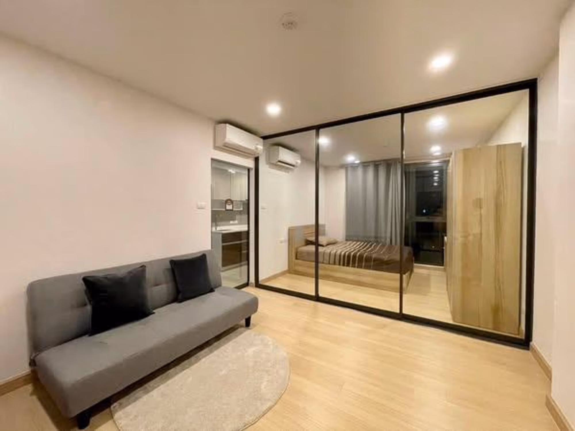 1 Bedroom Condo - Image 1