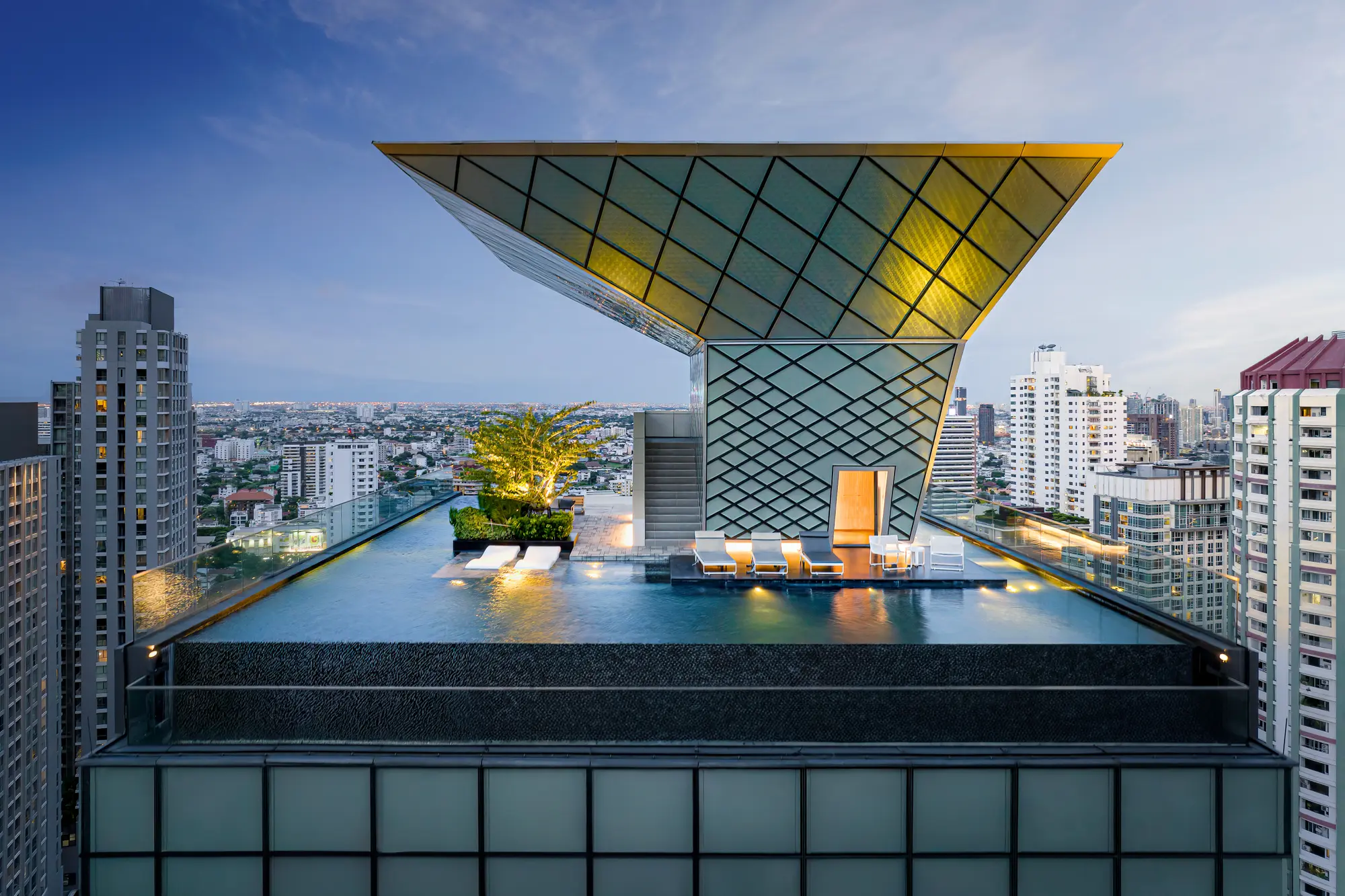 1 Bed Condo for Rent and Sale in Watthana - Image 9