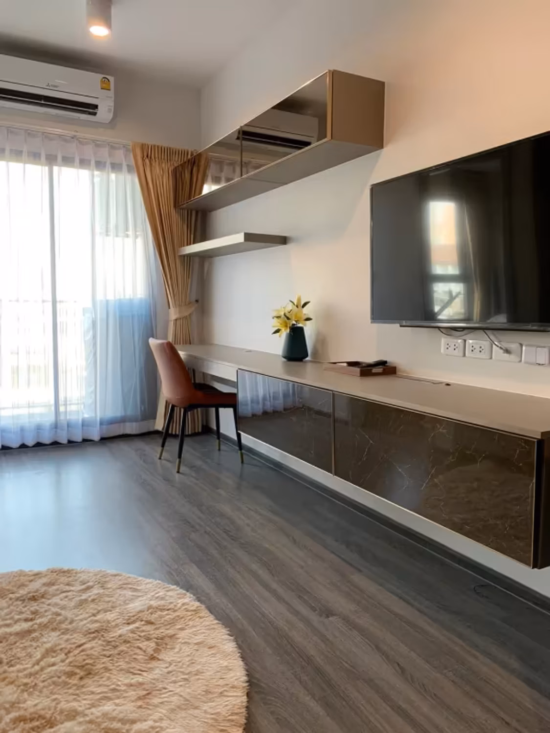Condo for Rent at IDEO Chula-Sam - Image 2