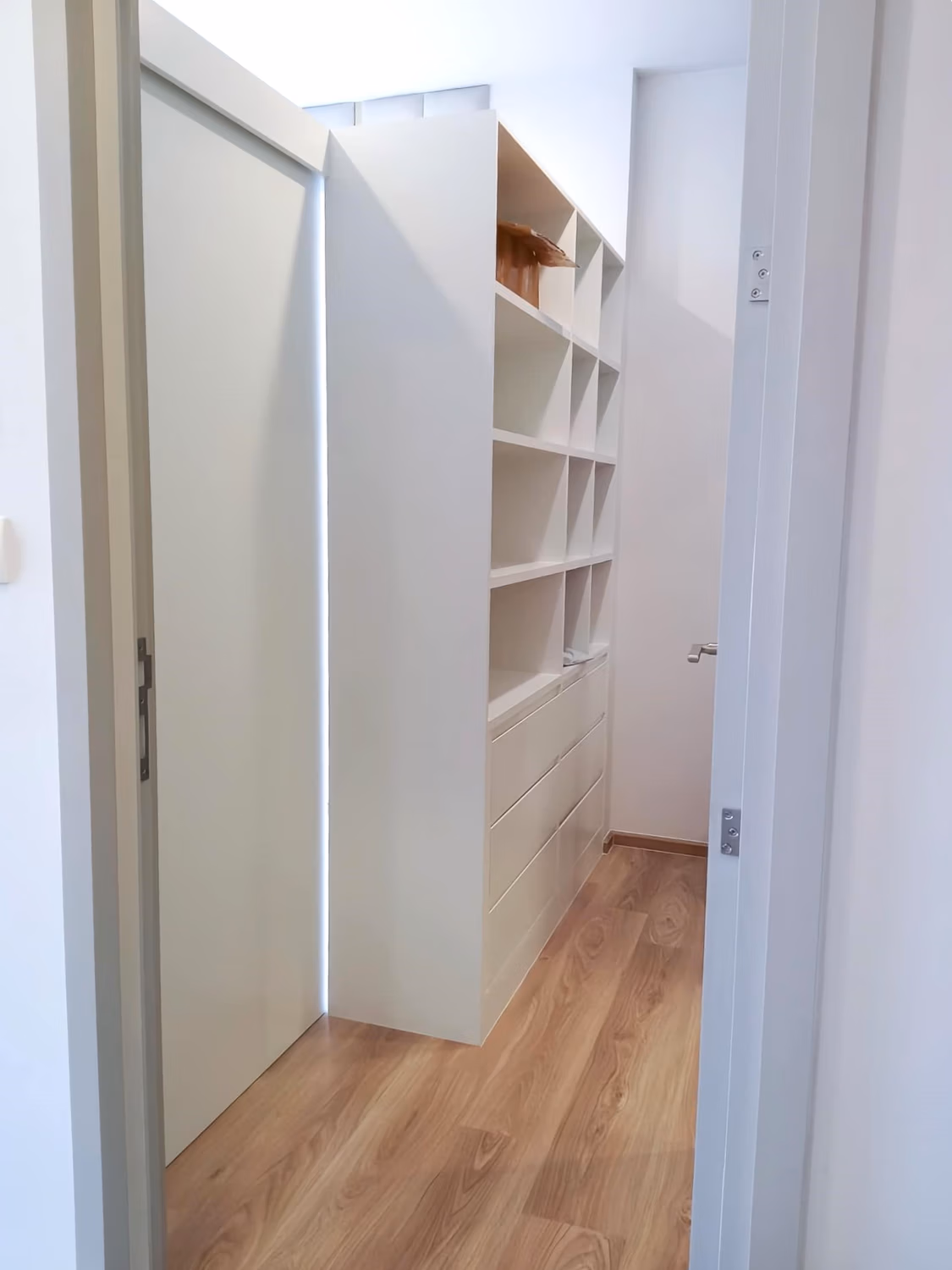 1 Bed Condo for Sale in Khlong Toei - Image 5