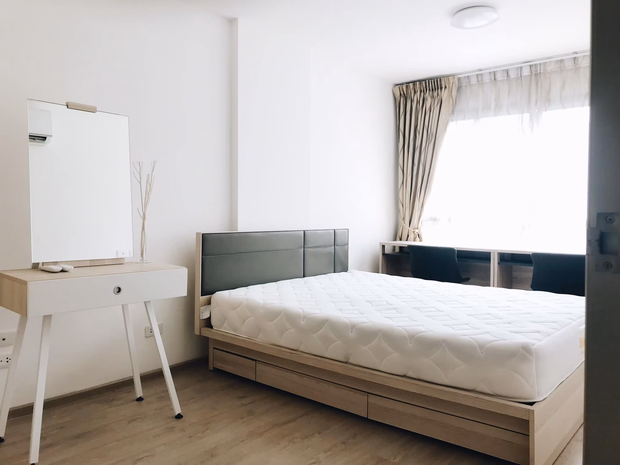 Condo - Image 9