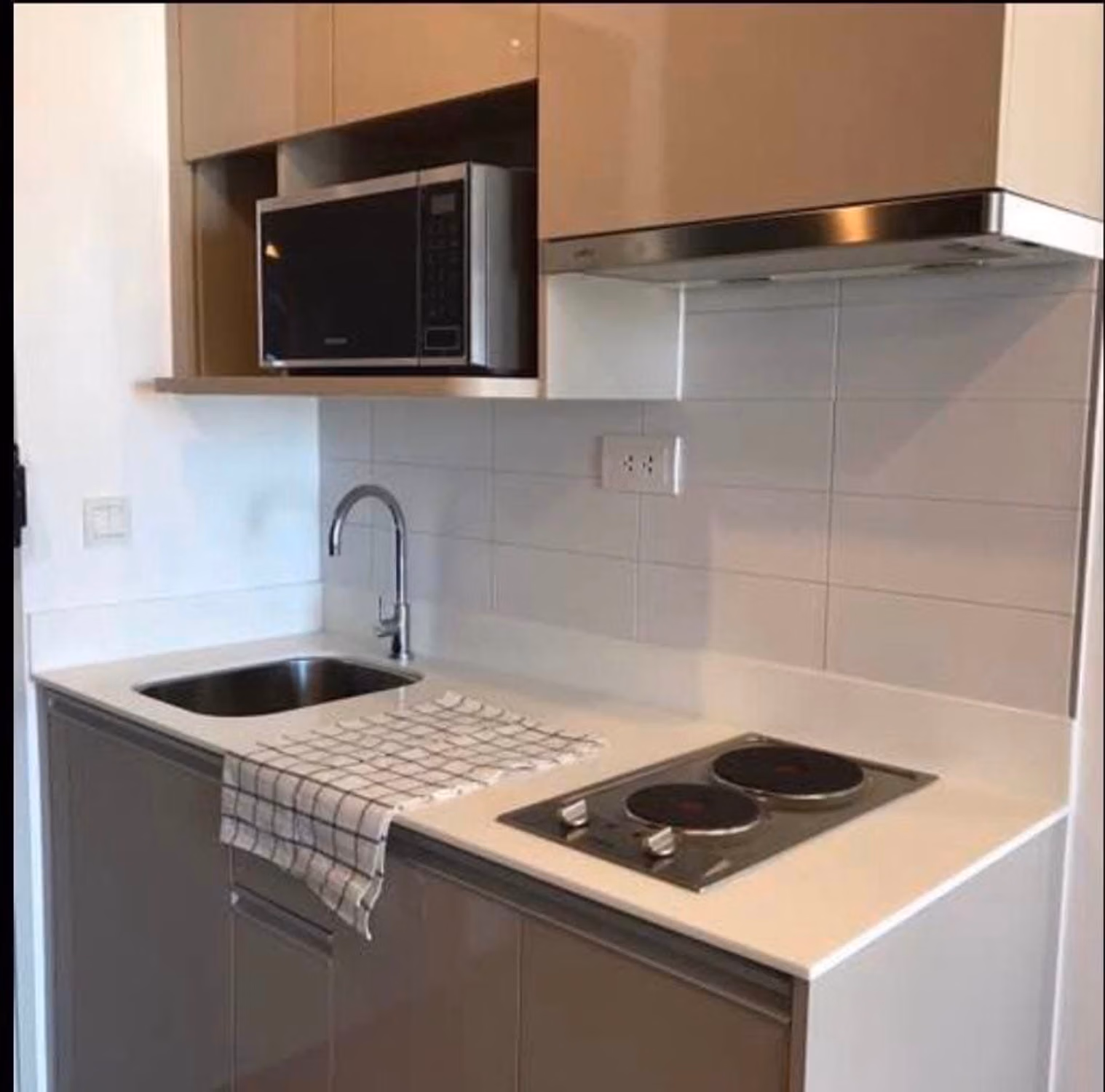 1 Bed Condo for Rent  Near Sala Daeng BTS - Image 6