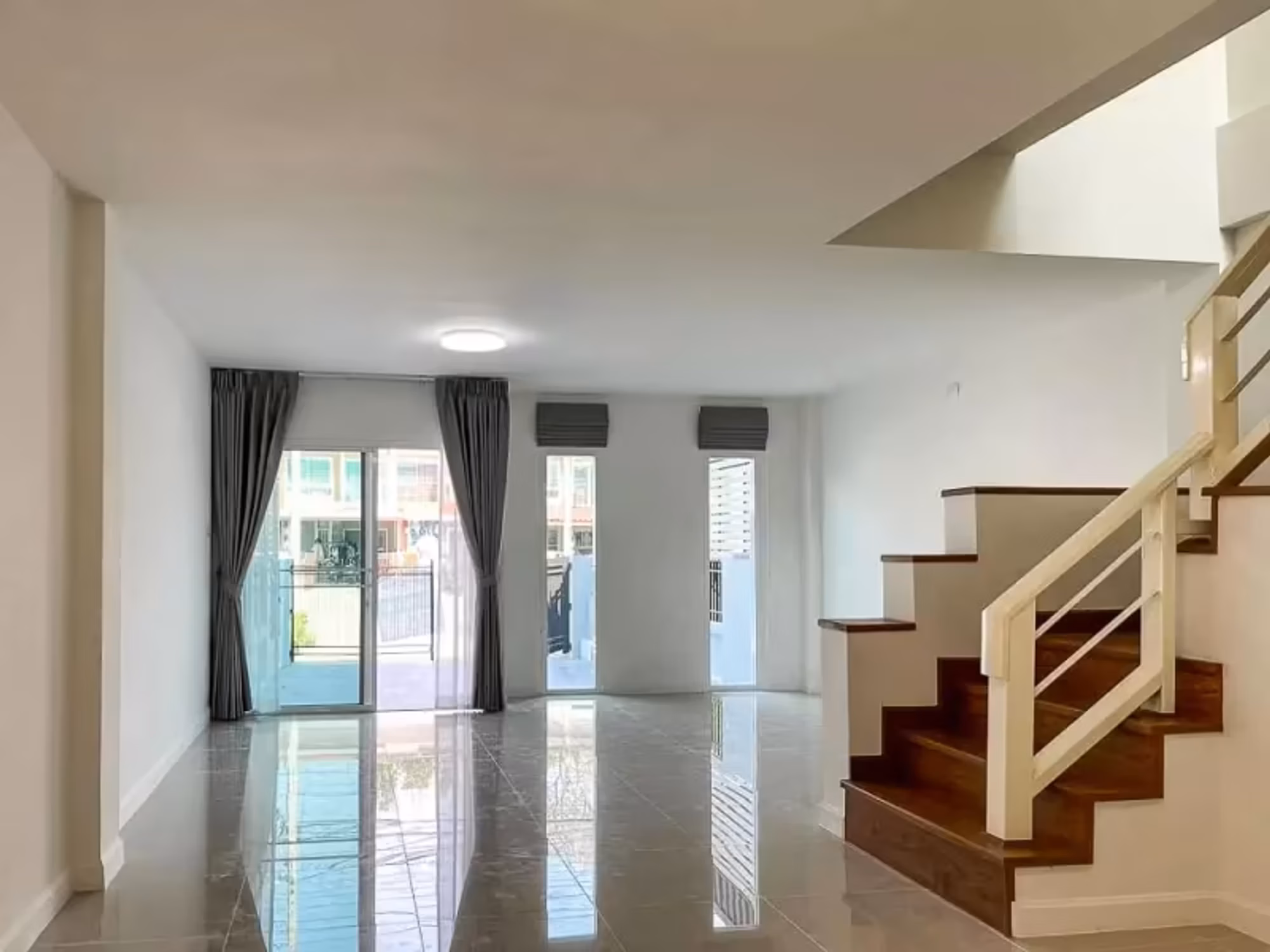 3 Bedroom House - Image 6