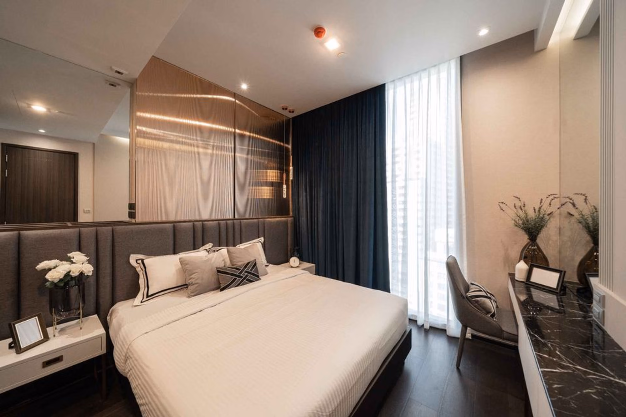 Condo for Rent at Laviq Sukhumvit 57 - Image 5