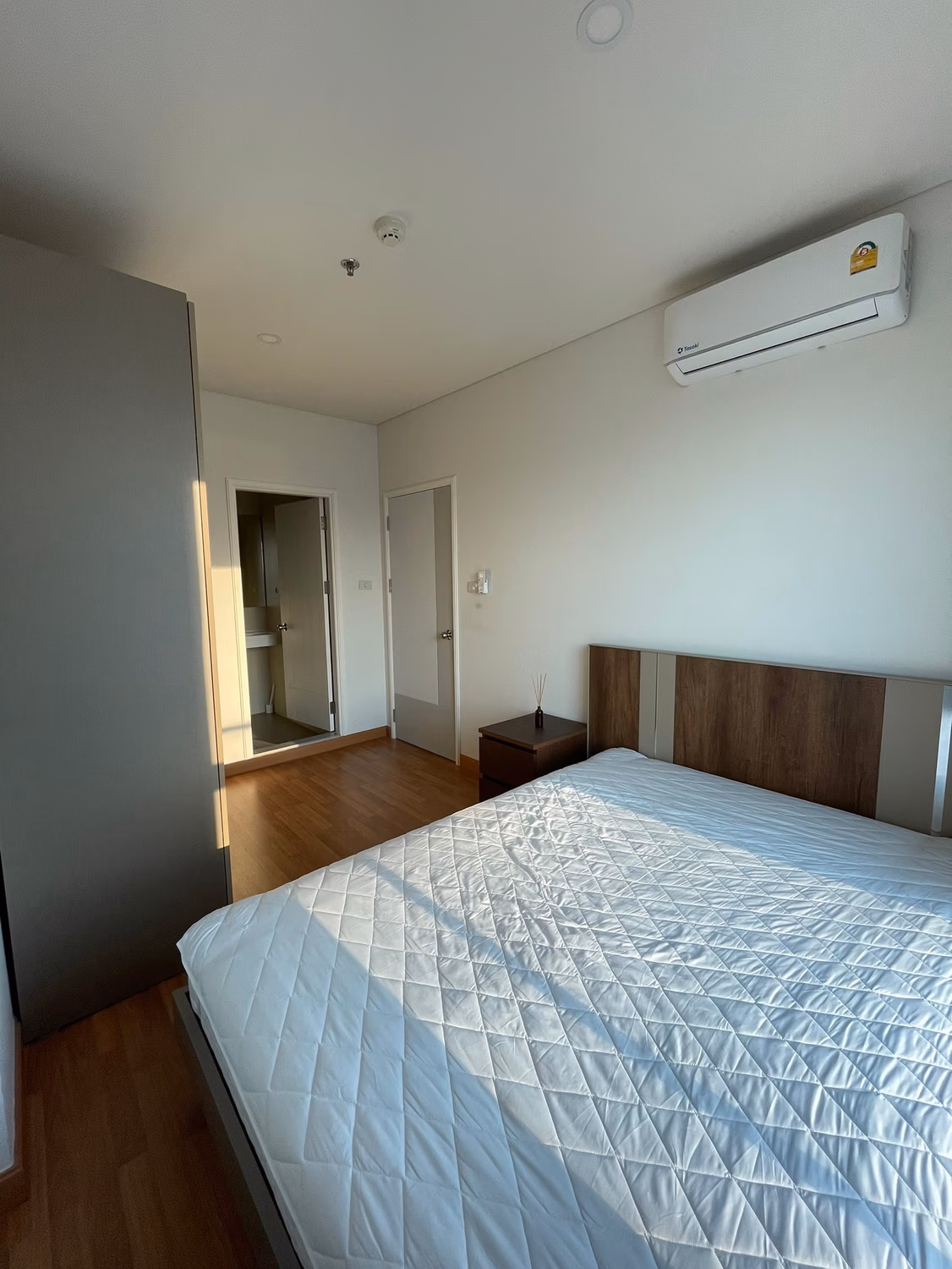 1 Bed Condo for Sale in Bang Kho Laem - Image 12