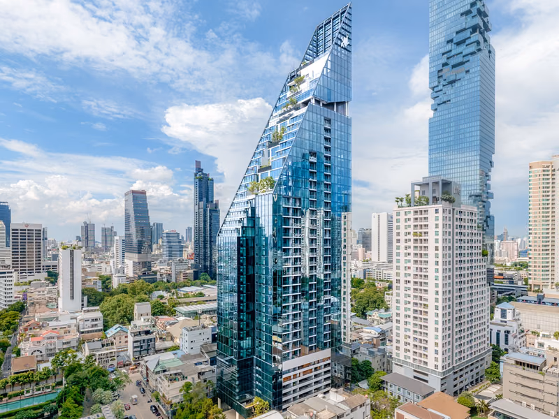 The Lofts Ekkamai - Condominium in Phra Khanong, Bangkok by