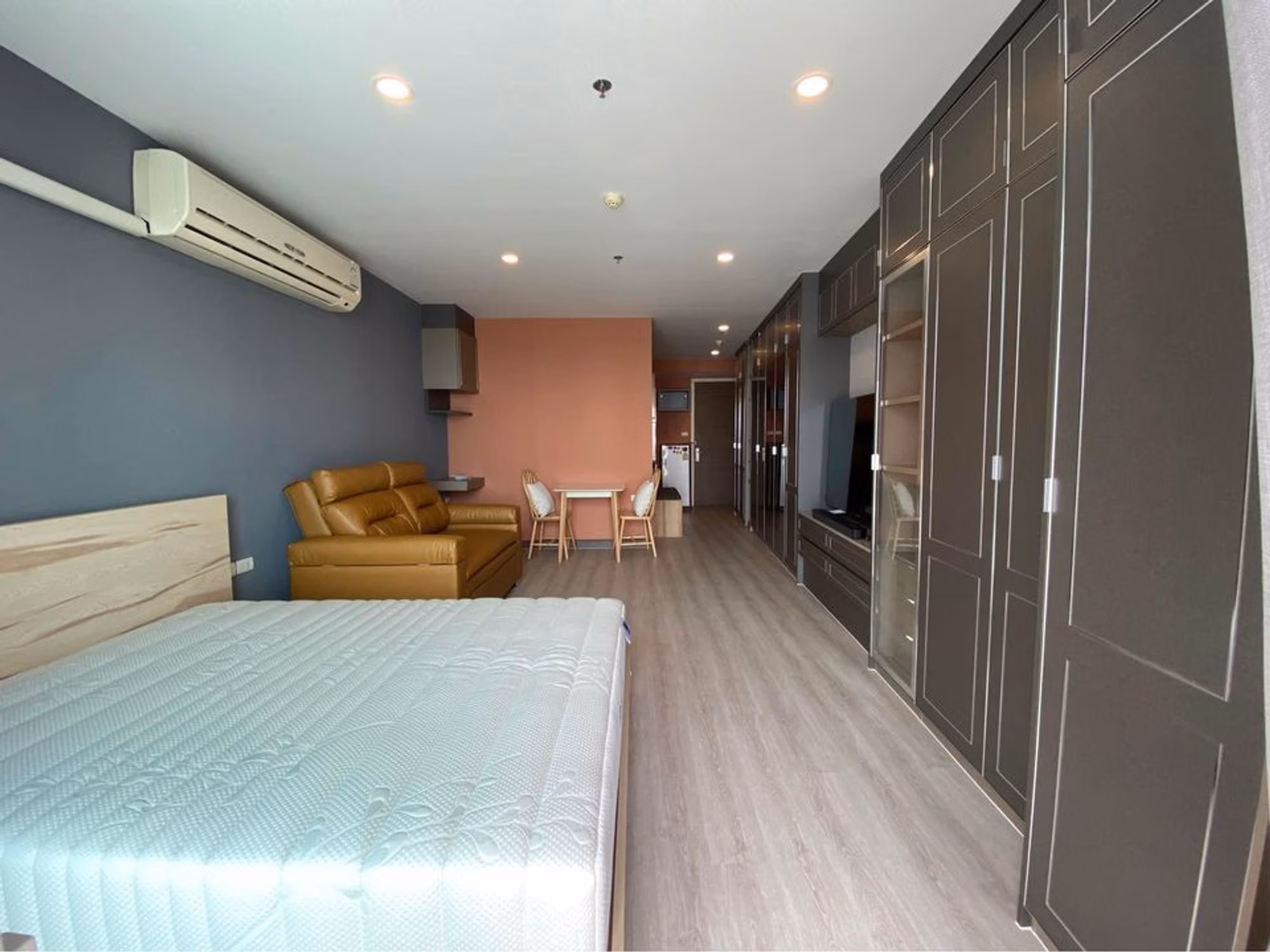 undefined Bed Condo for Sale in Yan Nawa - Image 3