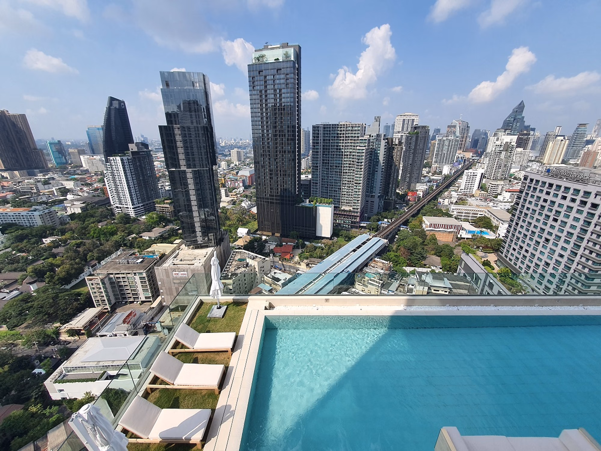 Condo for Rent at The Strand Thonglor - Image 19