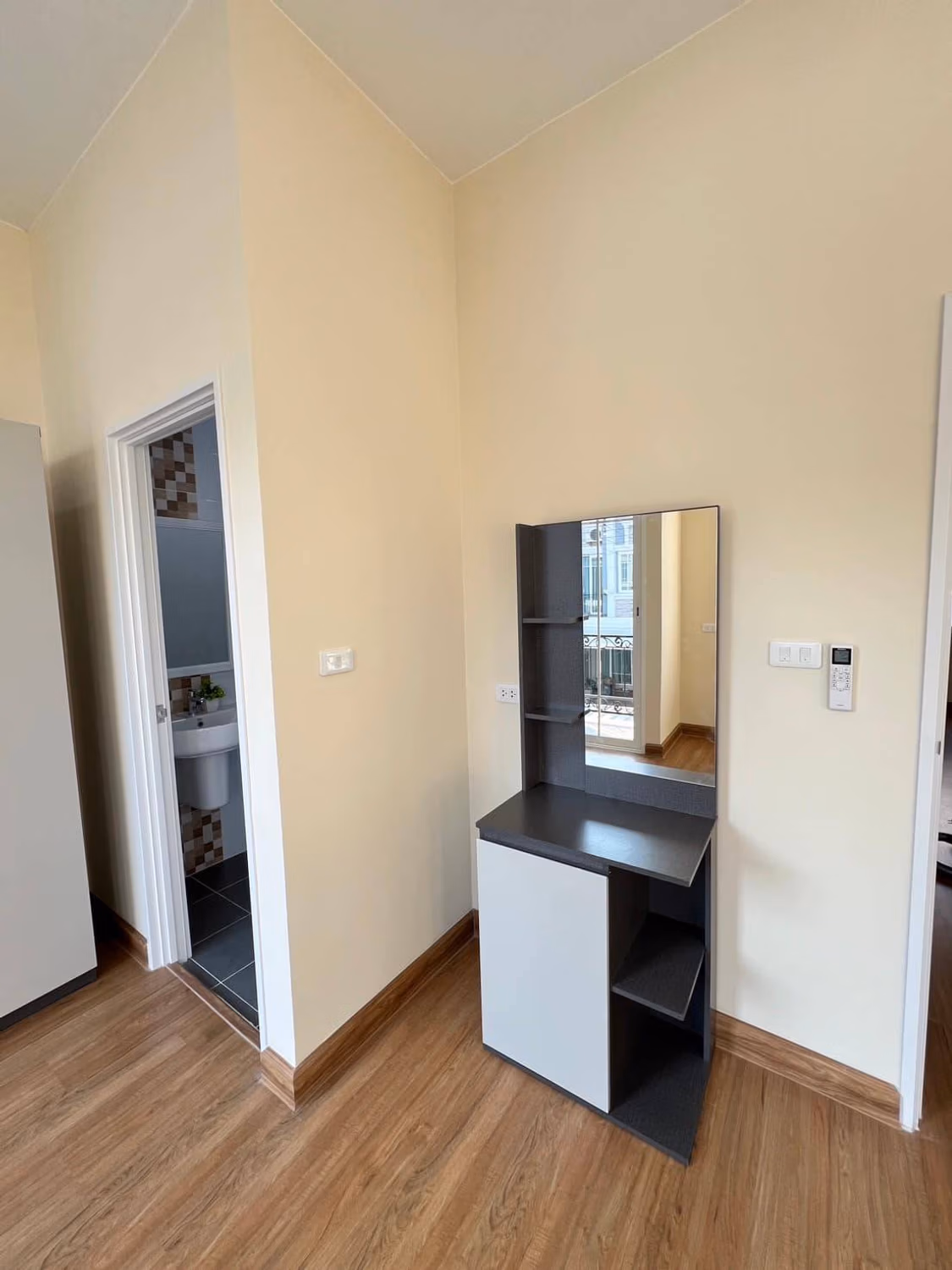 4 Bed Townhouse for Rent in Mueang Chiang Mai - Image 7