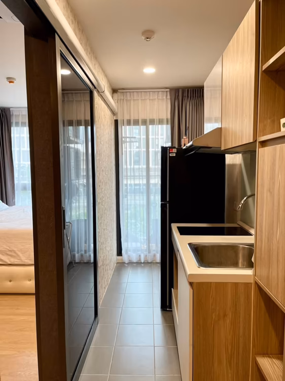 Condo - Image 5