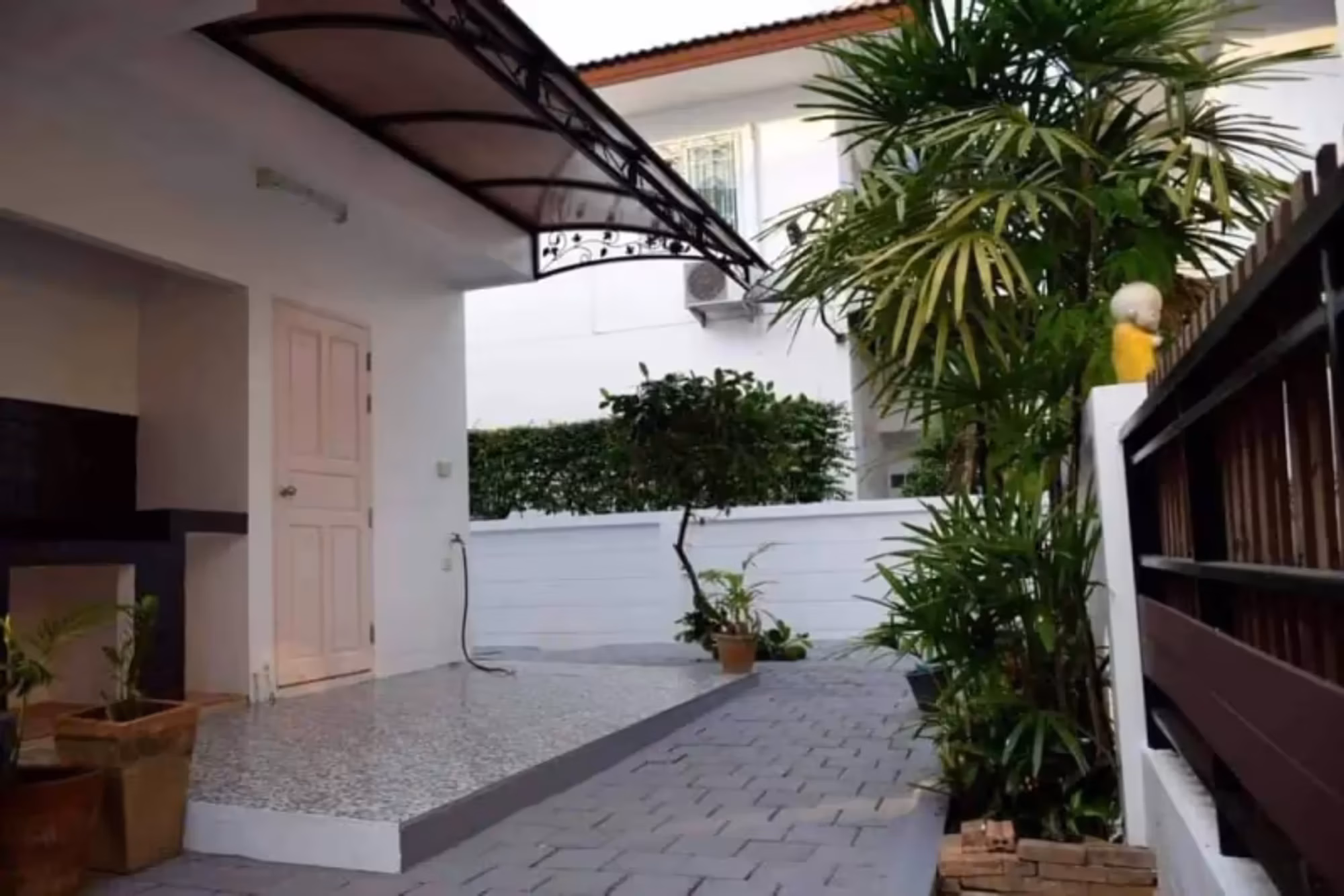 3 Bedroom House - Image 6
