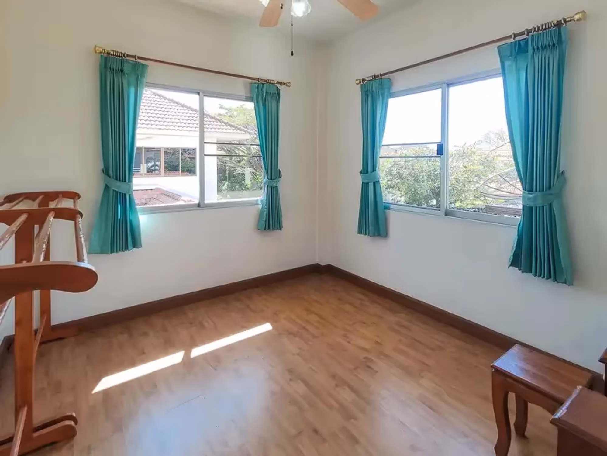 3 Bedroom House for Rent/Sale in San Na Meng, San Sai - Image 12