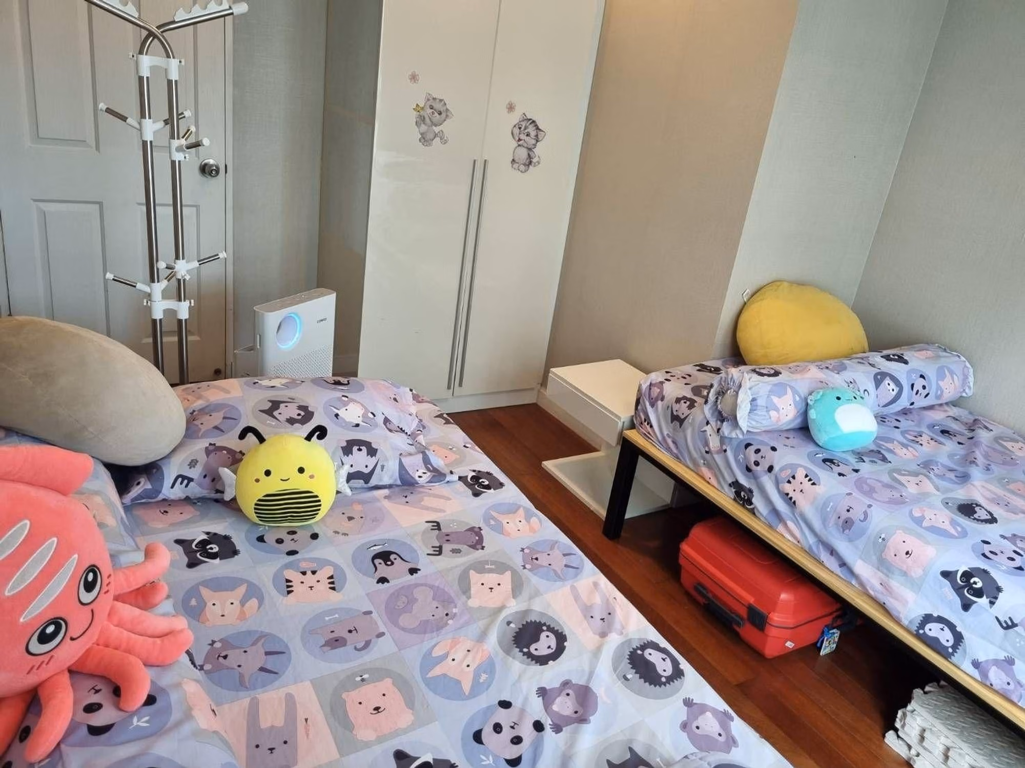 2 Bed Condo for Rent and Sale  Near Phra Ram 9 MRT - Image 8