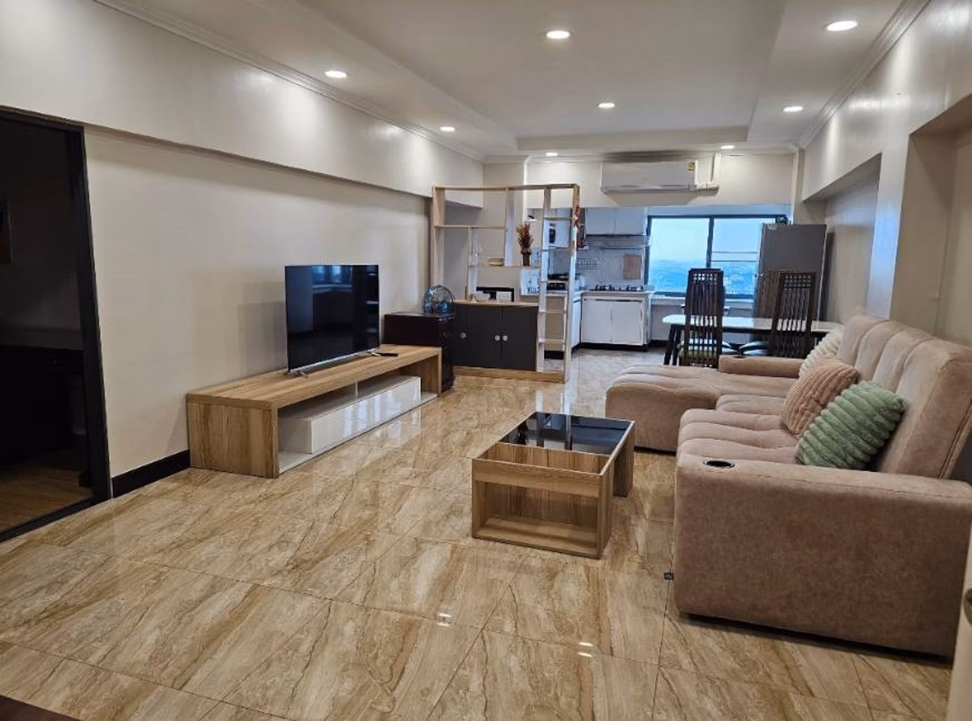 2 Bed Condo for Rent in Mueang Chiang Mai - Image 1