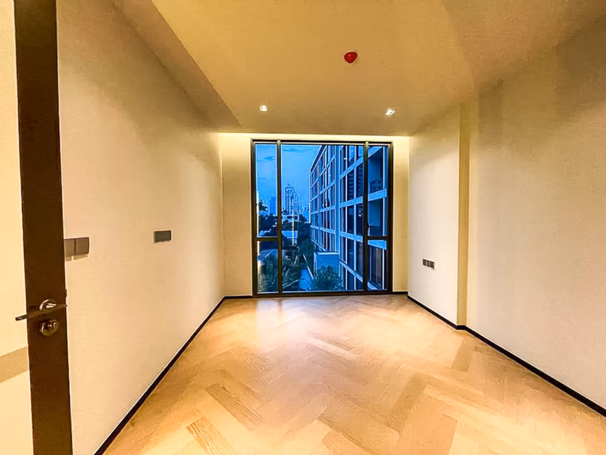 1 Bedroom Condo - Image 3
