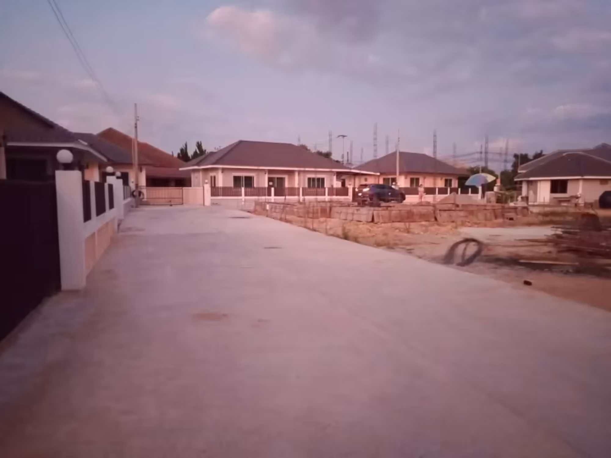 3 Bedroom House - Image 7