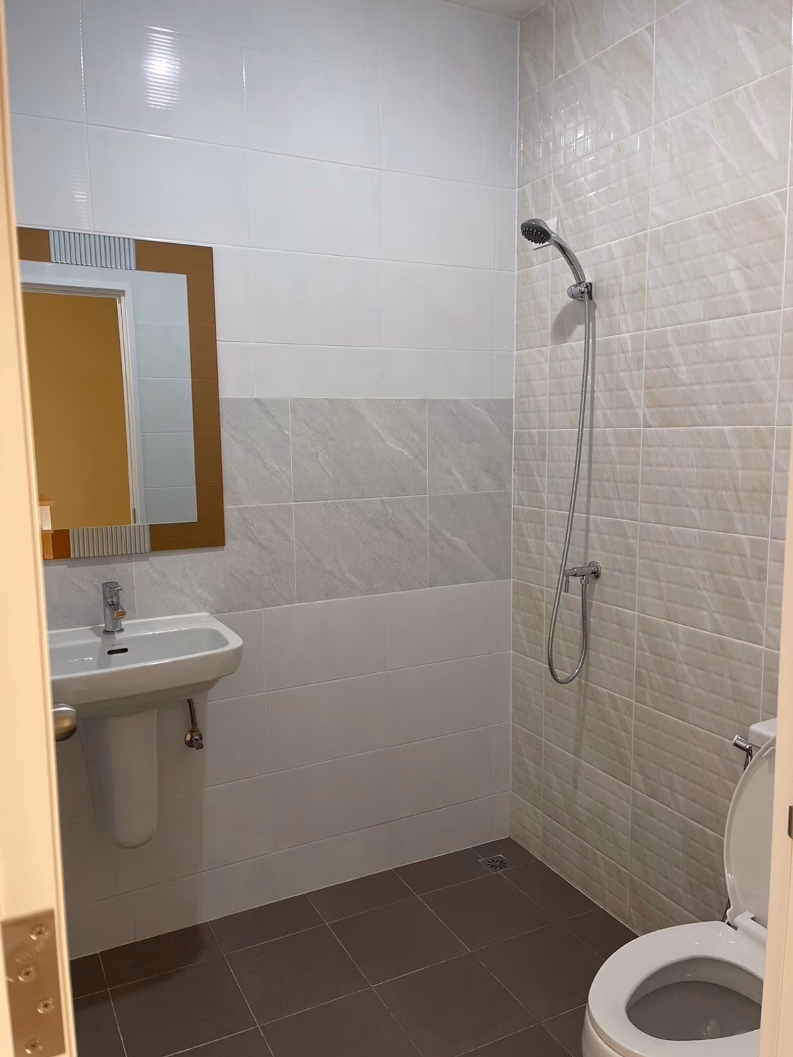 4 Bed Townhouse for Rent in Mueang Chiang Mai - Image 9