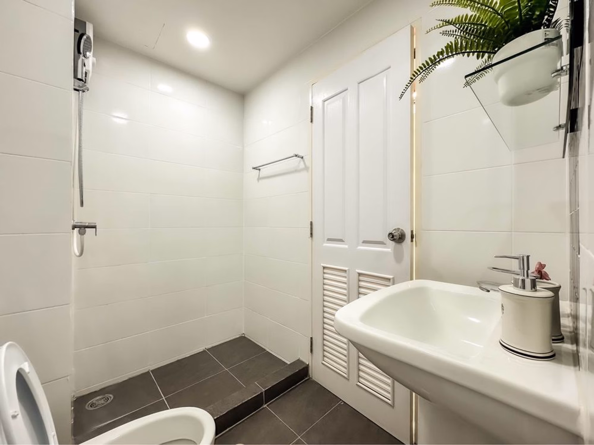 1 Bed Condo for Sale  Near Bang Na BTS - Image 6