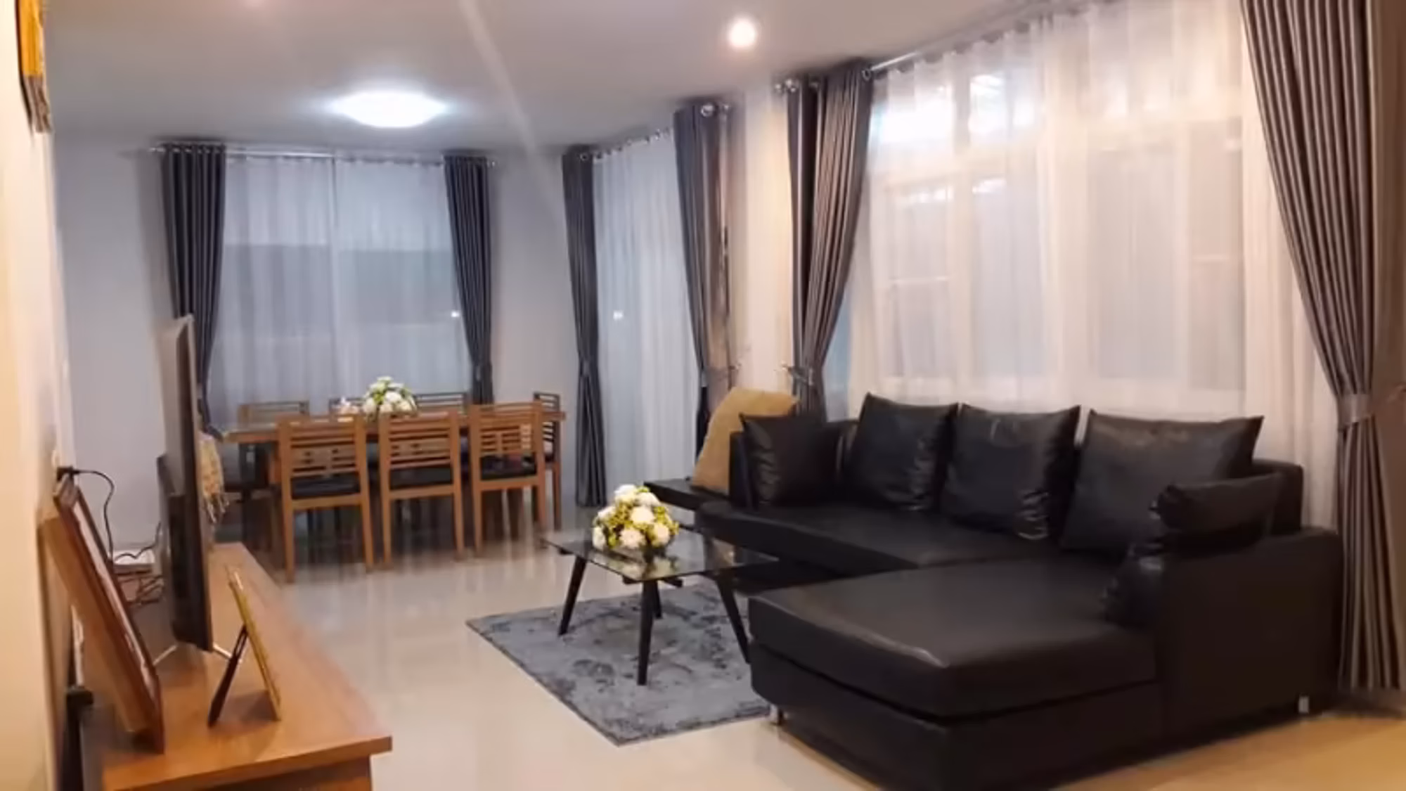 4 Bedroom House - Image 16