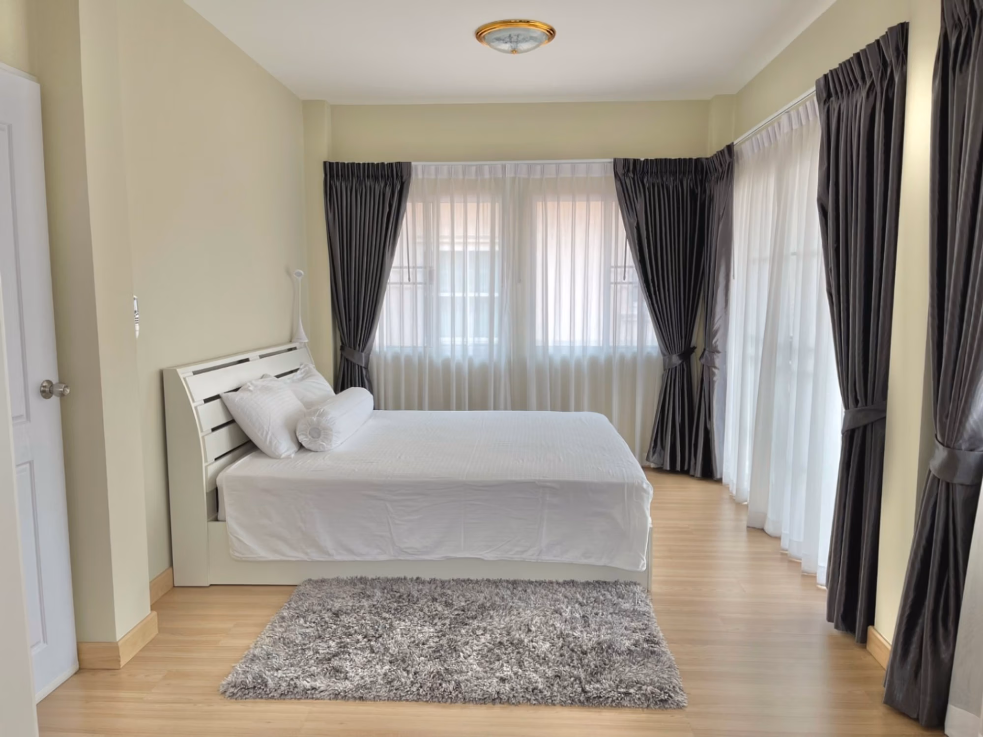 3 Bed House for Sale in San Kamphaeng - Image 11