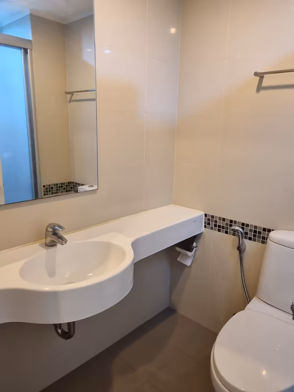  Lumpini Park Riverside Rama 3 - 1 Bed Condo for Sale *LUMP8185 - Image 2