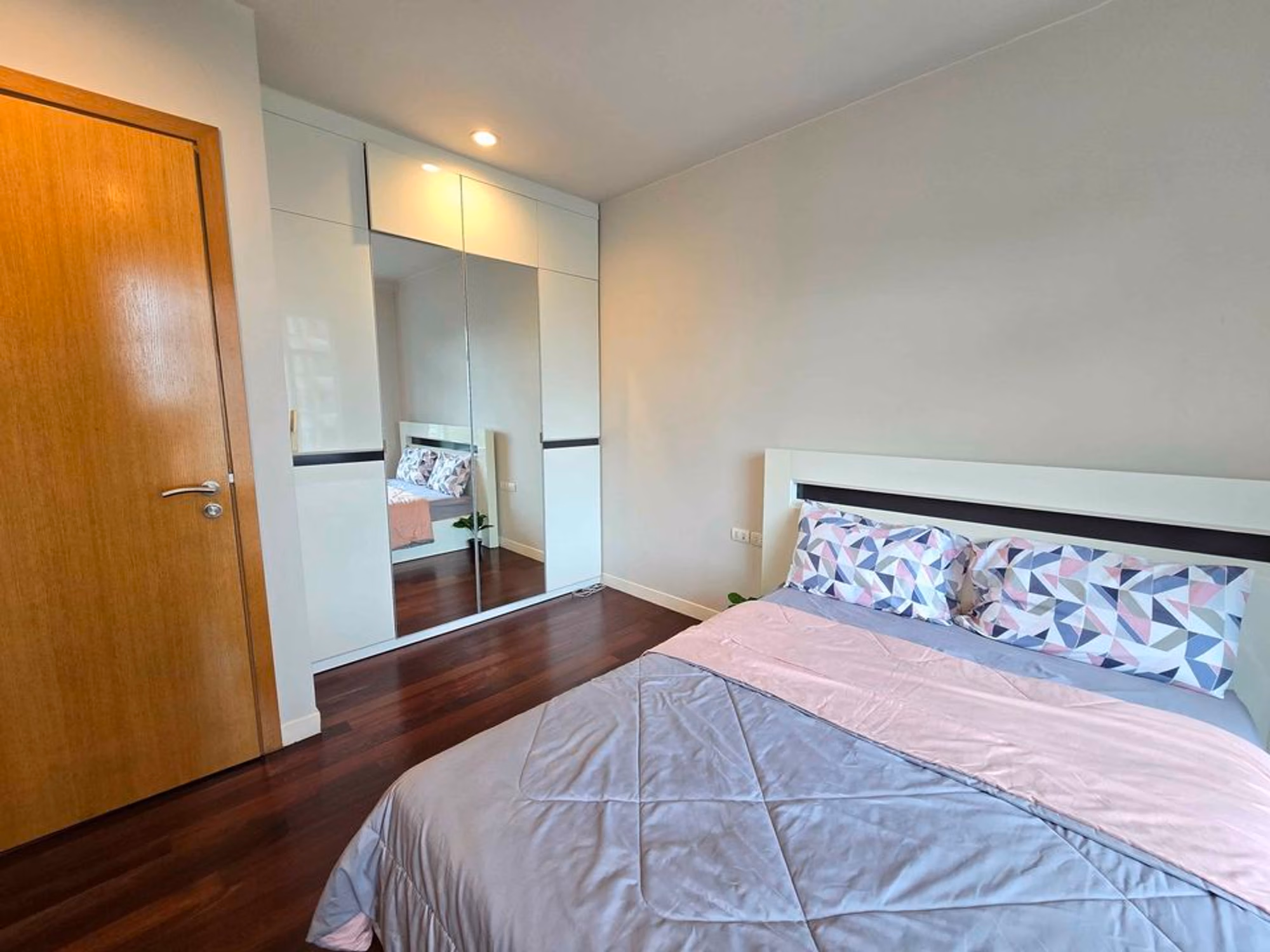 2 ห้องนอน Condo สำหรับ จำหน่าย ใน ราชเทวี - Image 5