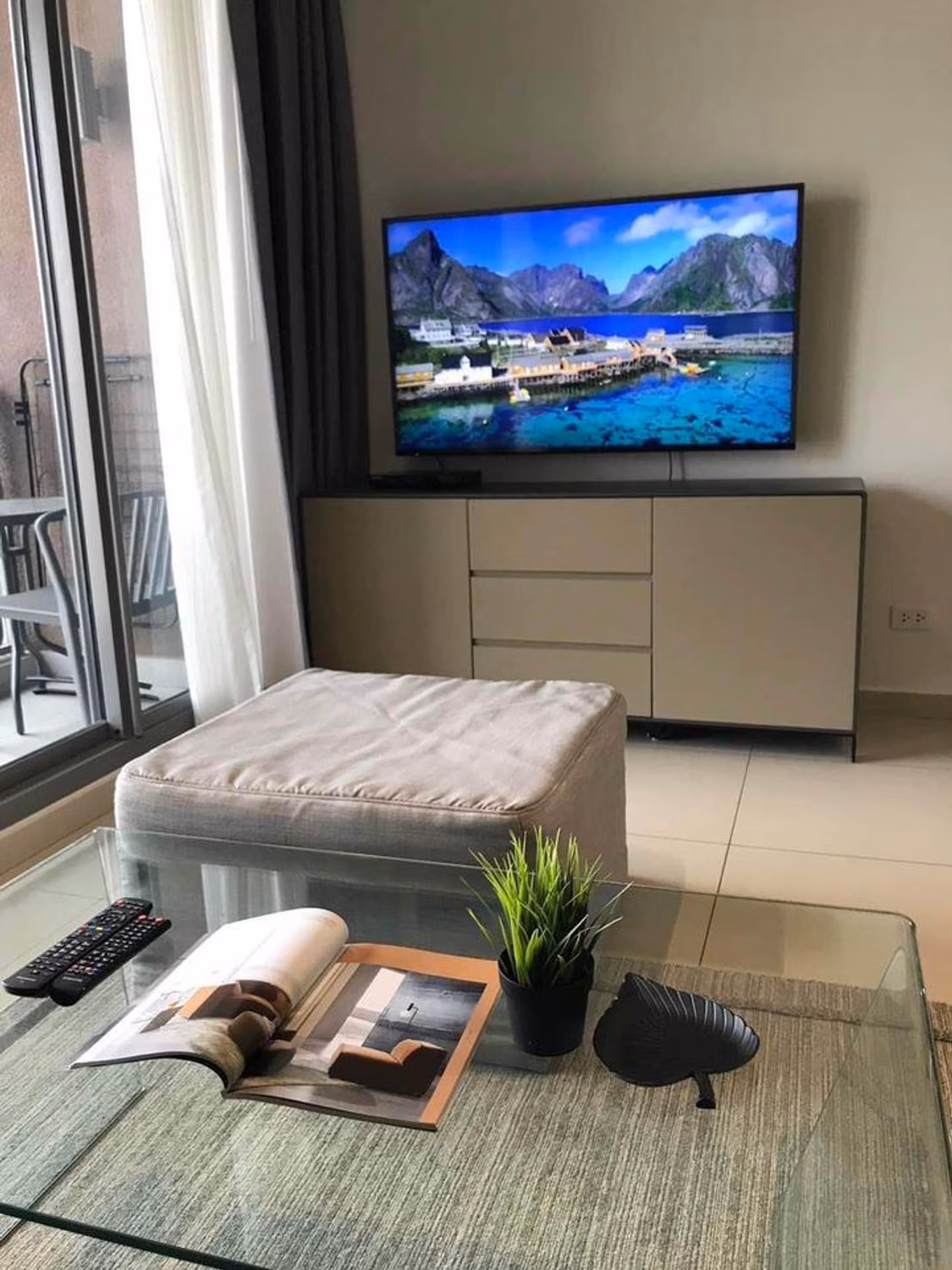 Condo - Image 4