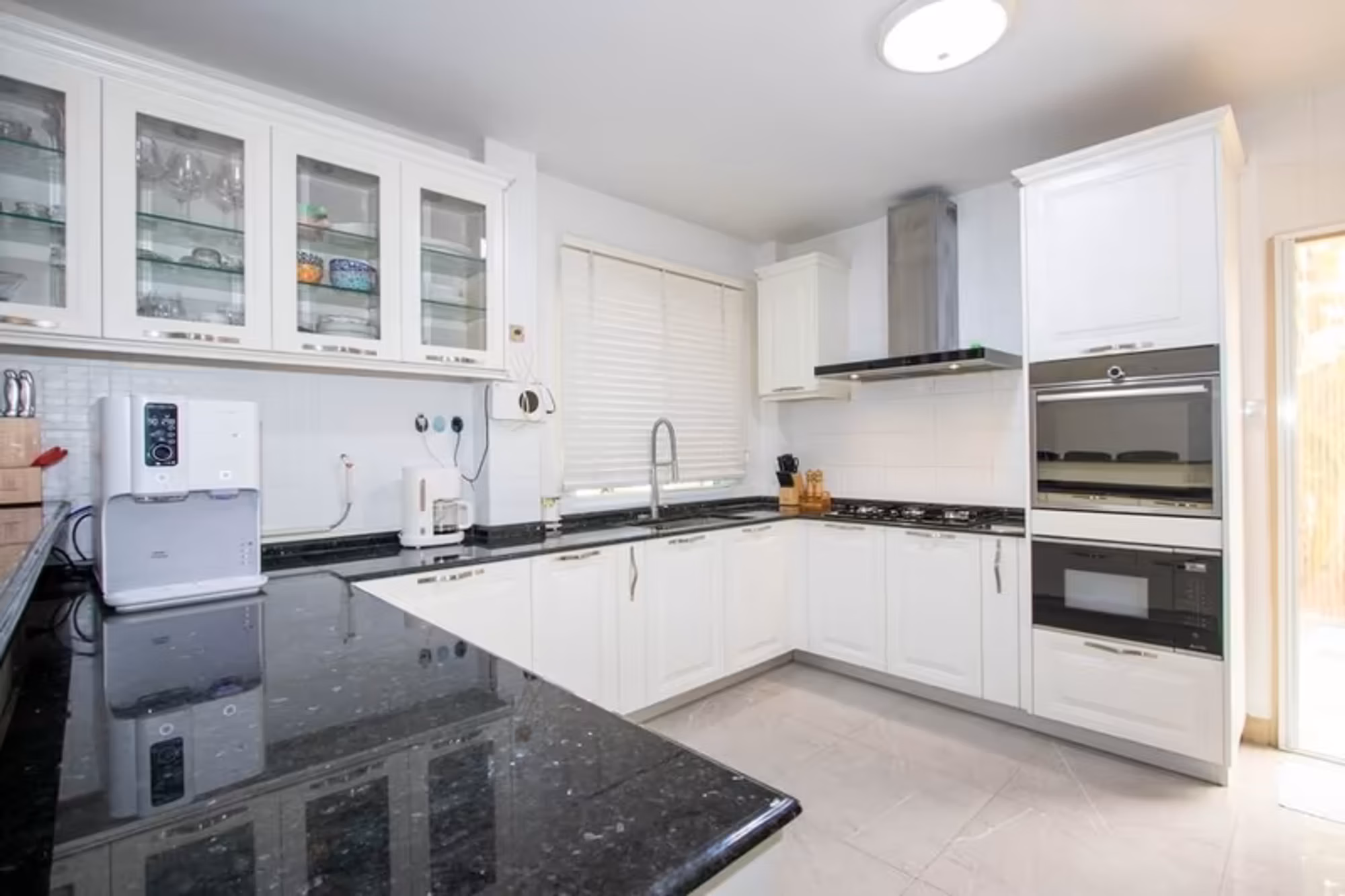 Detached House - Image 5