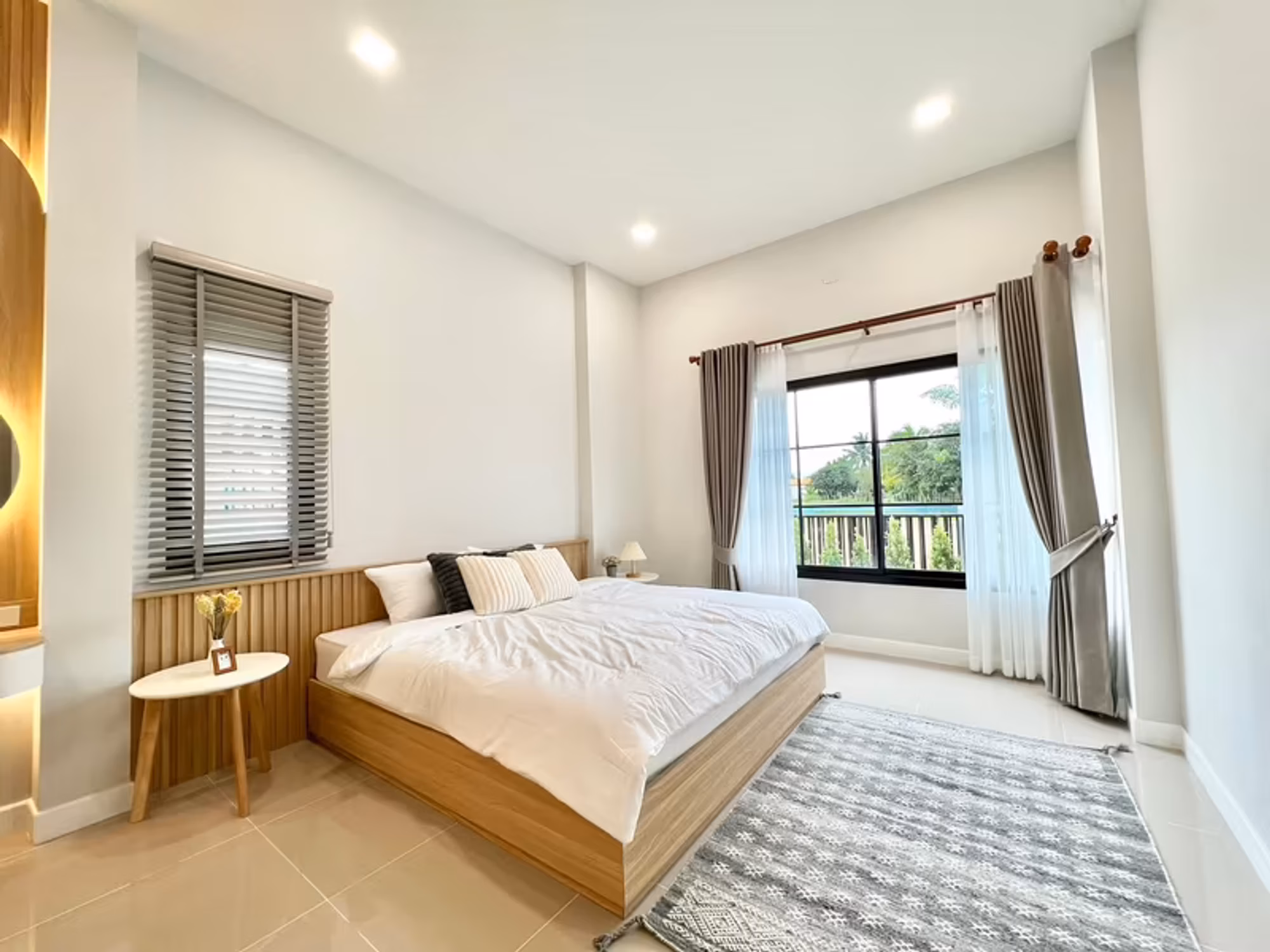 3 Bedroom House - Image 12