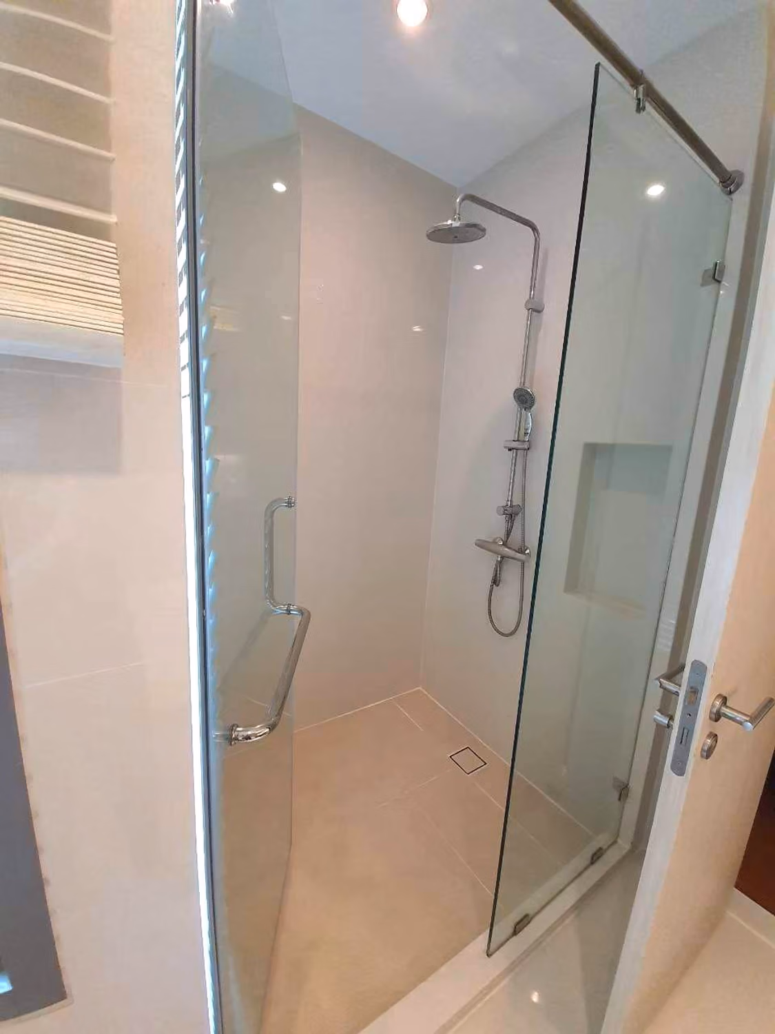 Condo for Rent at Bright Sukhumvit 24 - Image 6