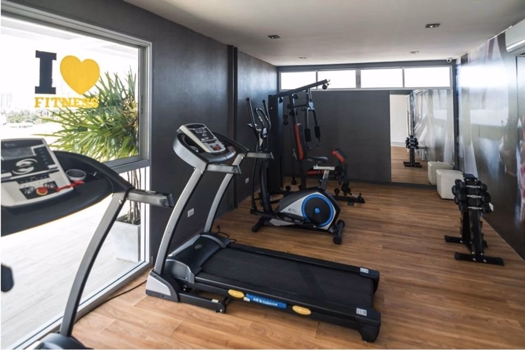Condo - Image 12