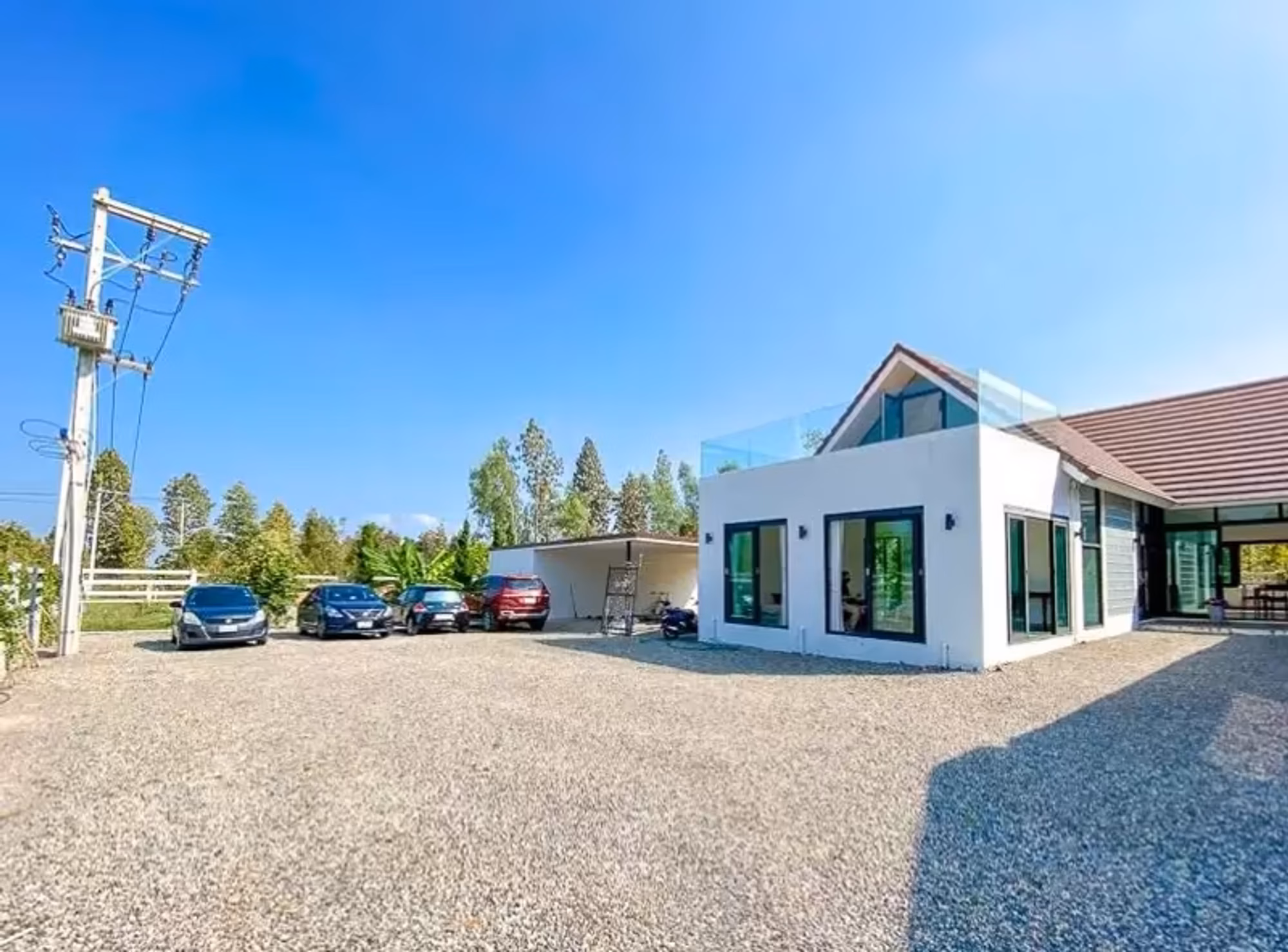3 Bedroom House - Image 15