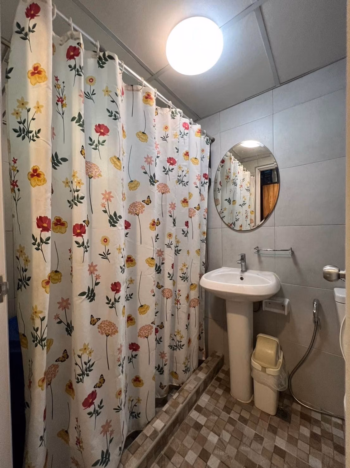 Condo for Rent at Fifty Resident Condominium - Image 5