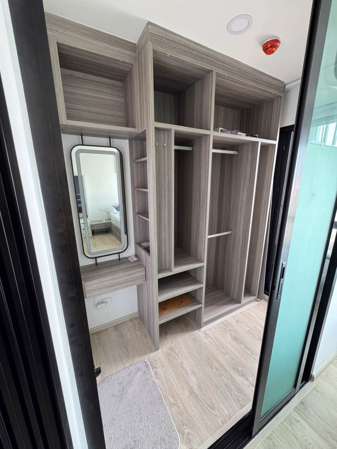 1 Bed Condo for Sale in Bang Na - Image 5