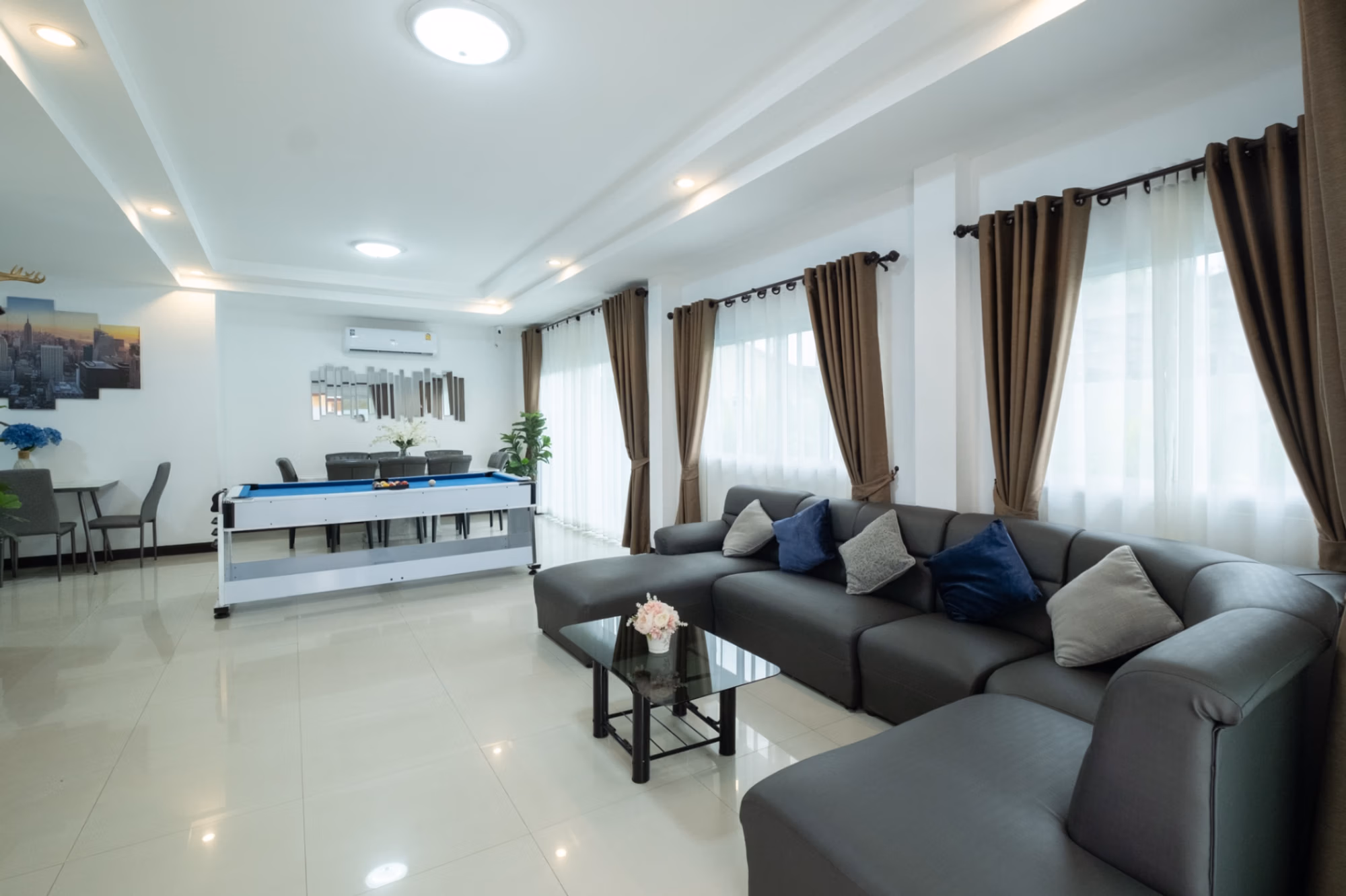 4 Bed House for Rent in Mueang Chiang Mai - Image 3