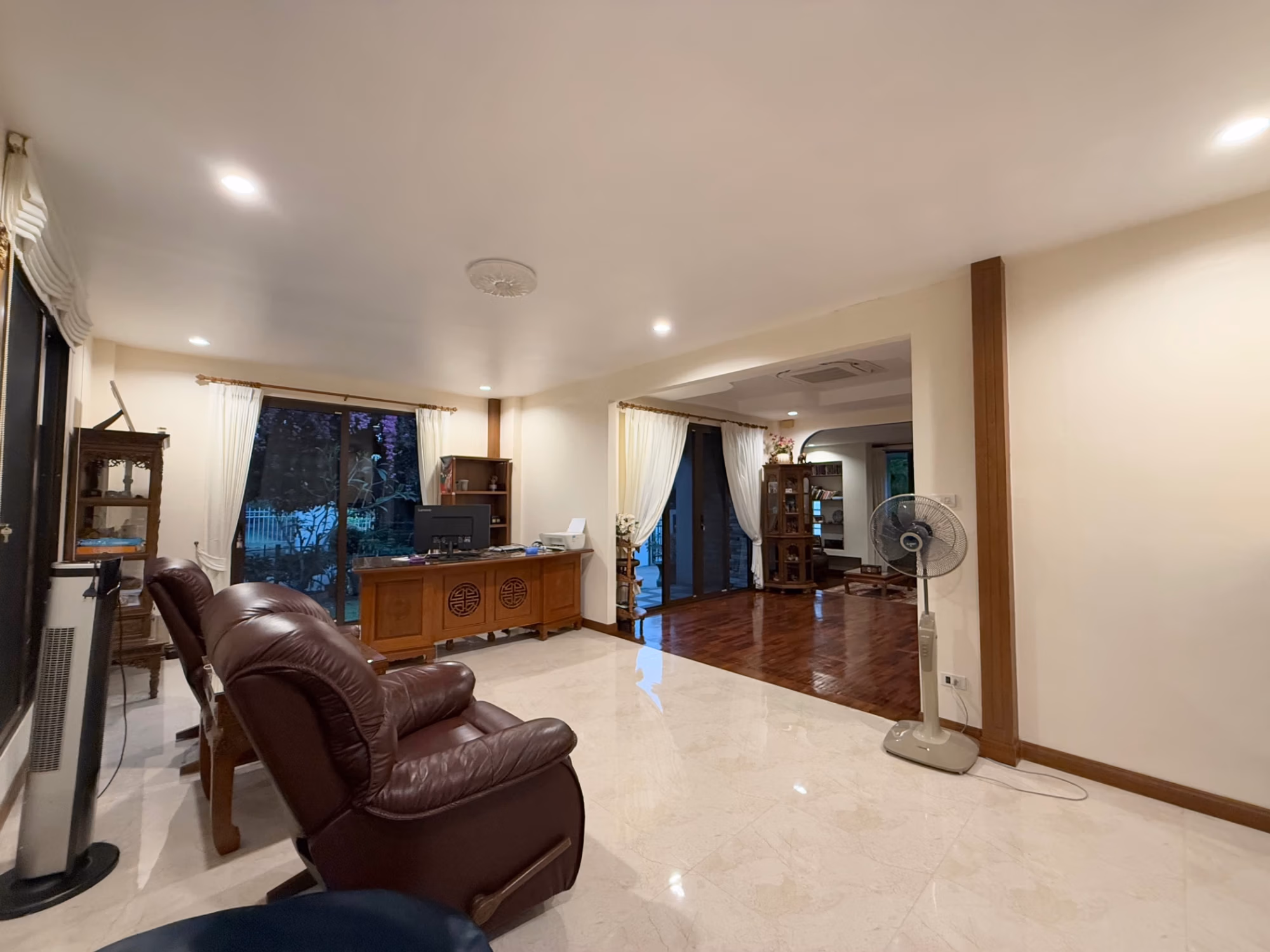 3 Bed House for Rent in Hang Dong - Image 23
