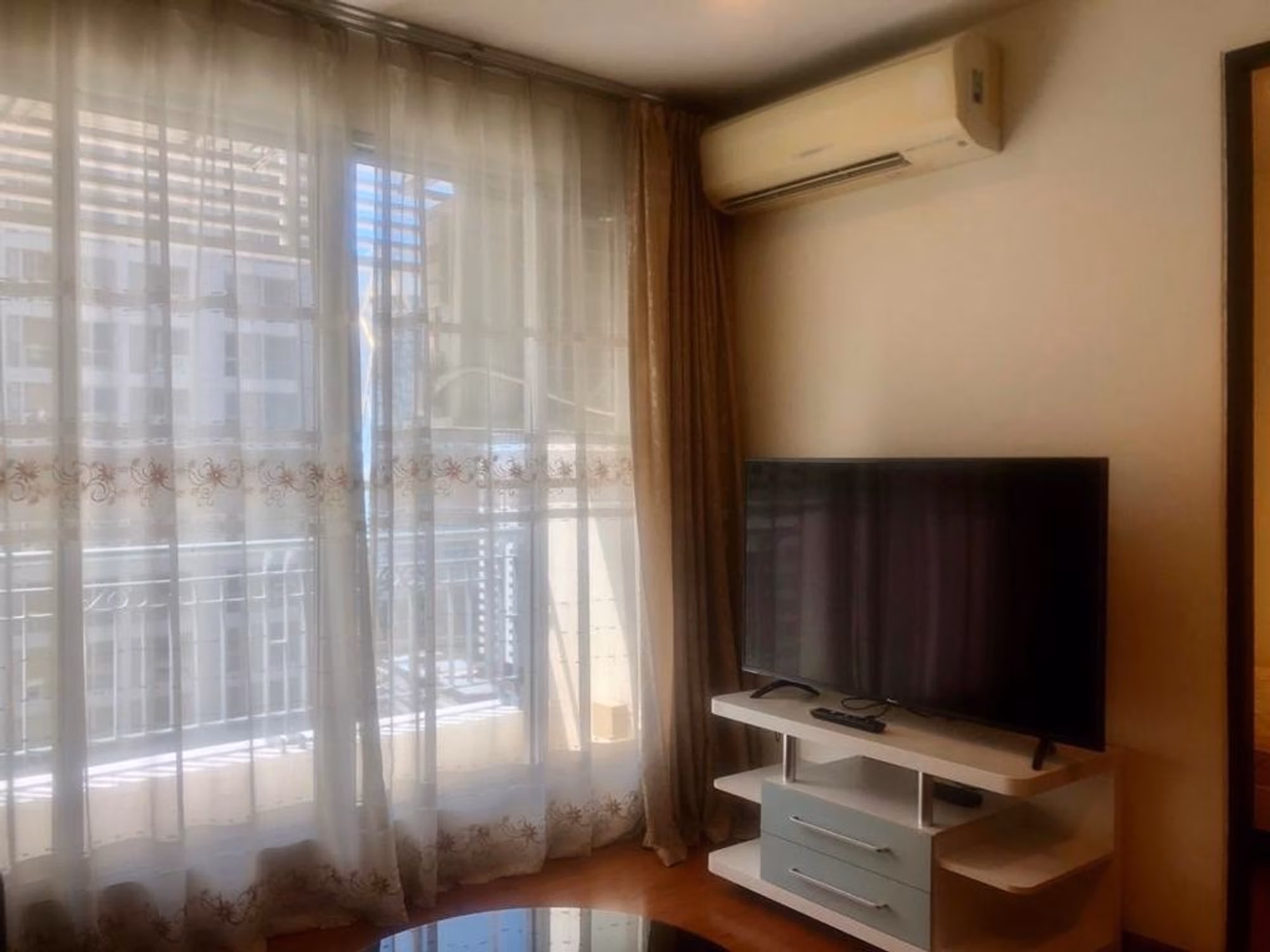 2 Bed Condo for Rent and Sale in Ratchathewi - Image 5