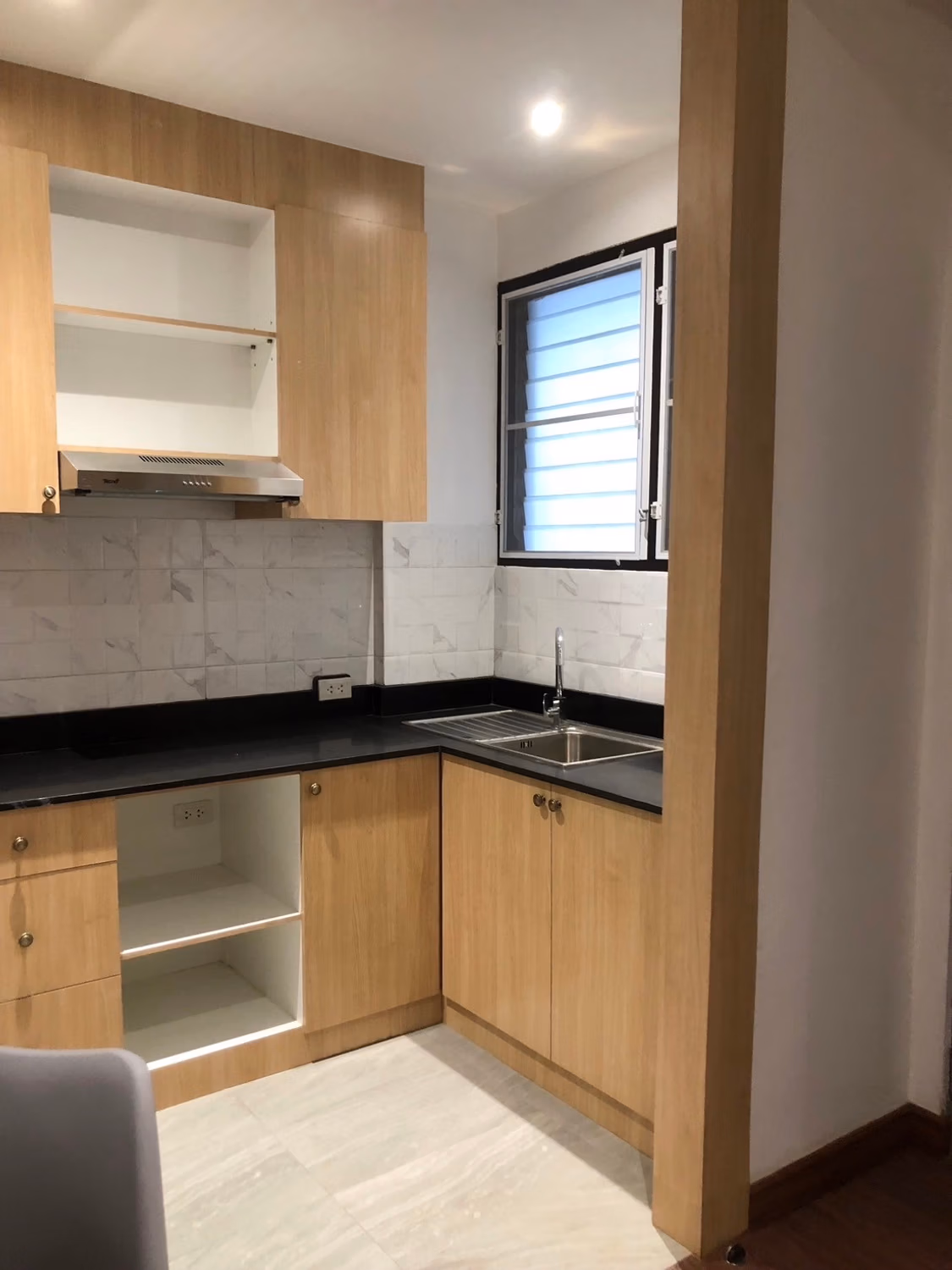 2 Bed Condo for Rent in Watthana - Image 4