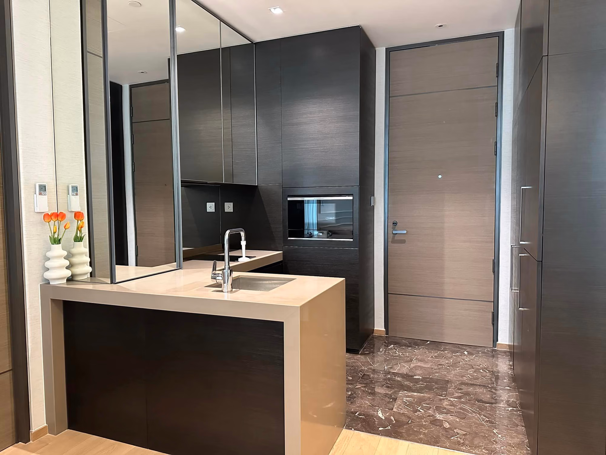 Condo for Sale at 28 Chidlom by SC Asset   - Image 3