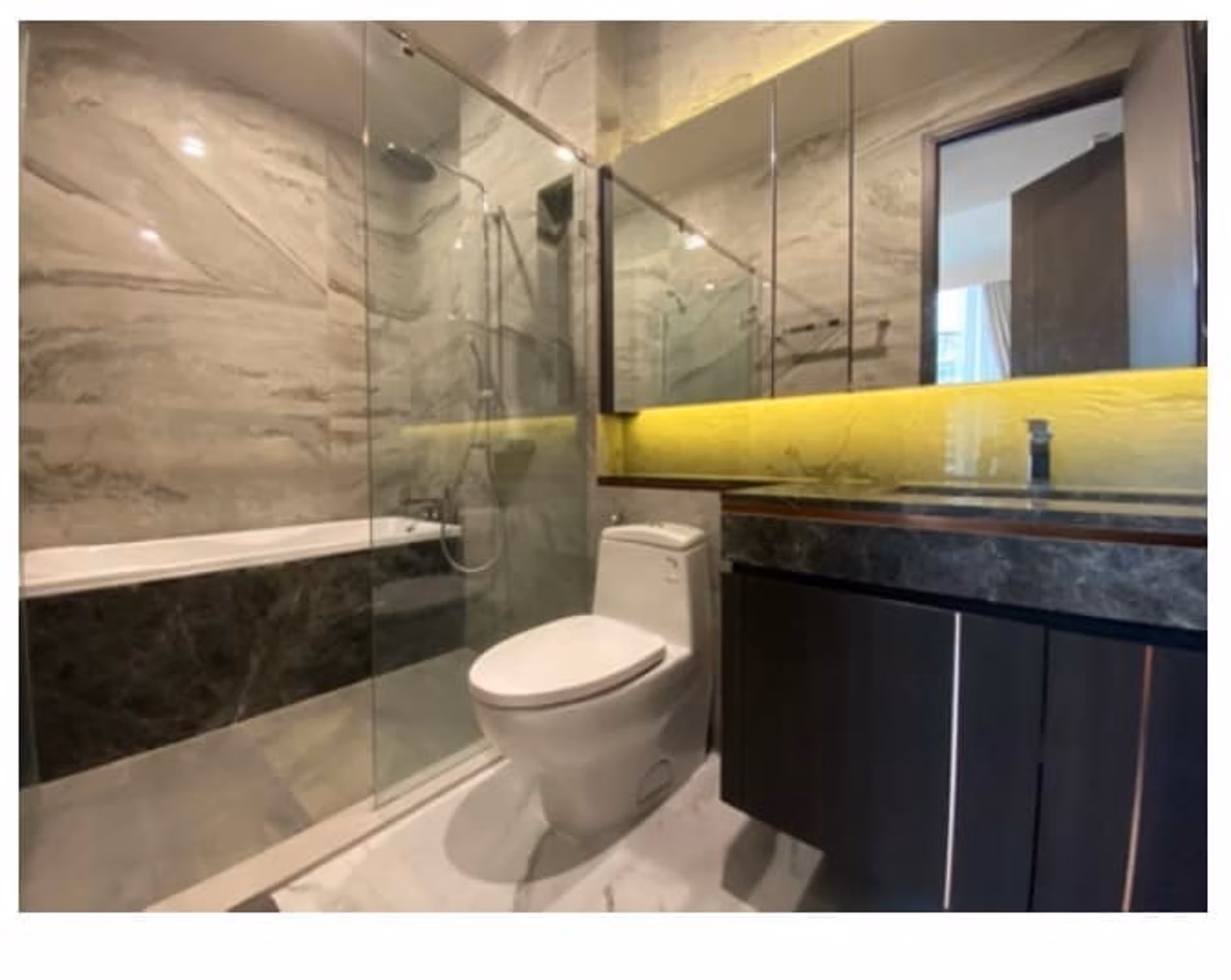 Condo for Rent at Laviq Sukhumvit 57 - Image 7