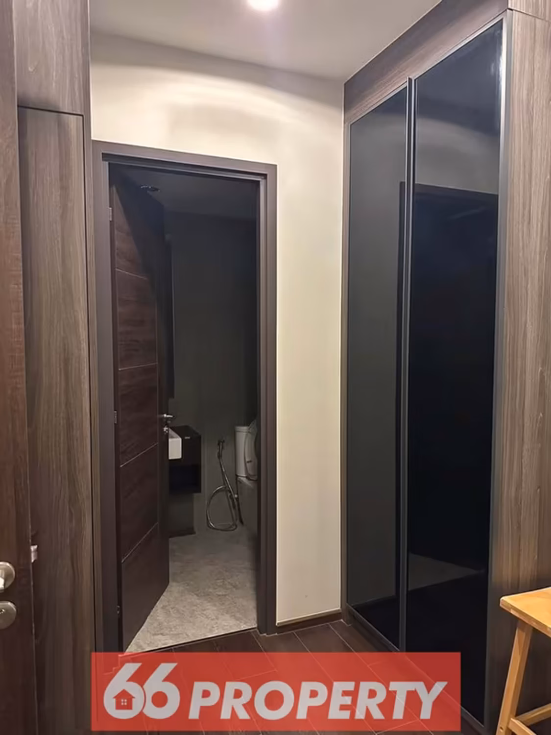 1 Bedroom Condo - Image 1