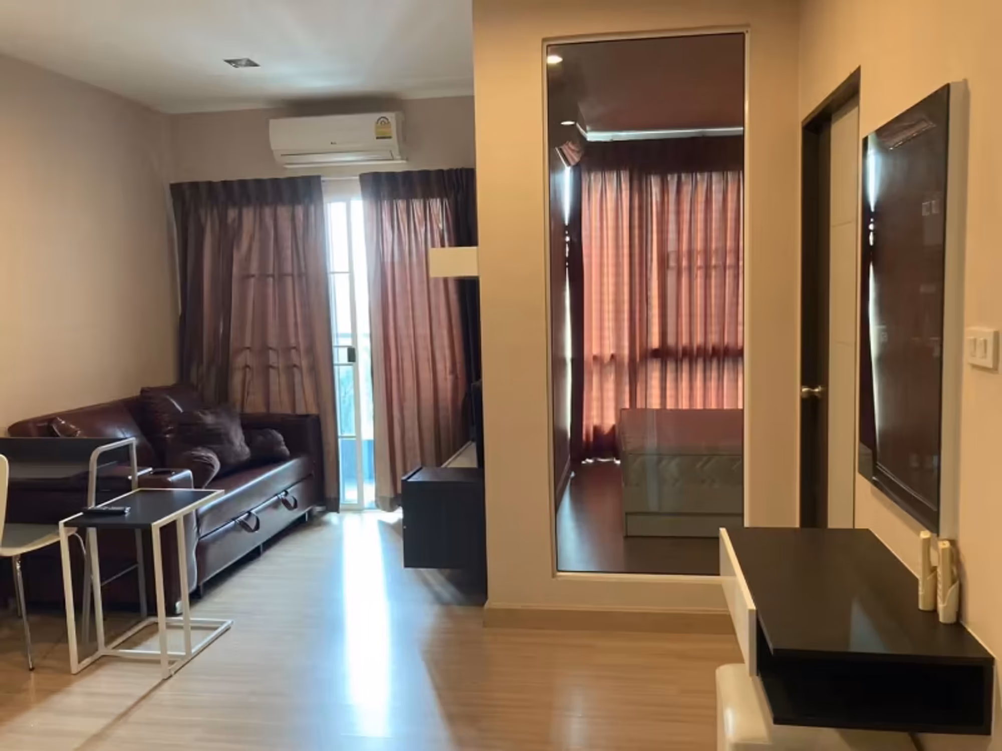 1 Bedroom Condo - Image 1