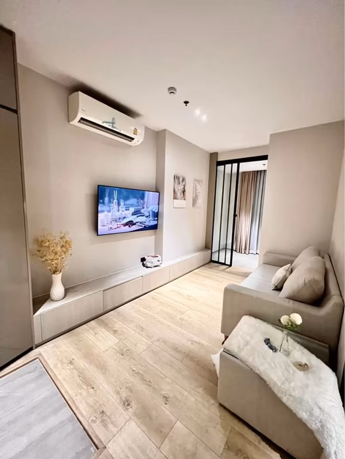 Condo - Image 1