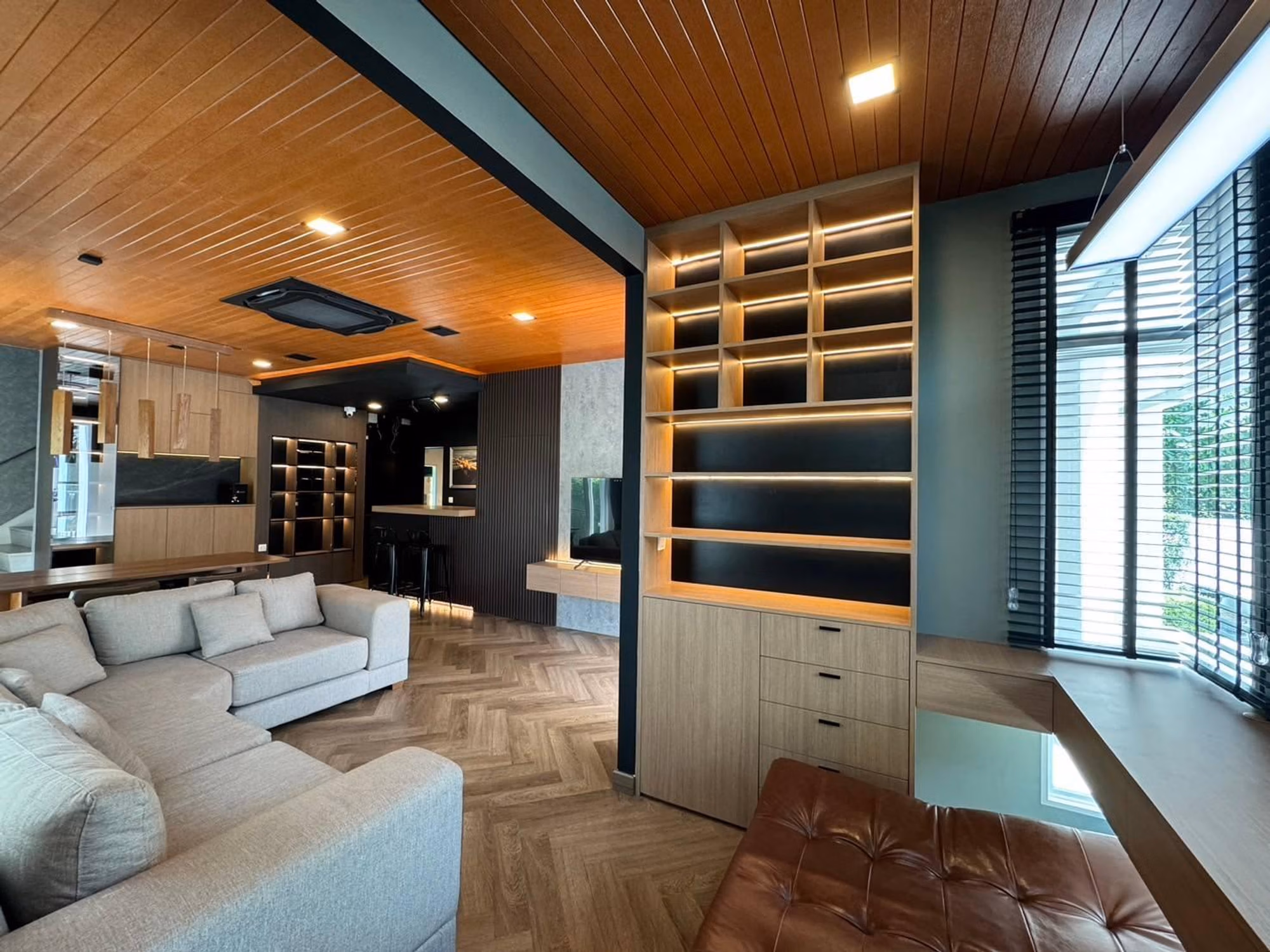 4 Bed House for Rent in Prawet - Image 4