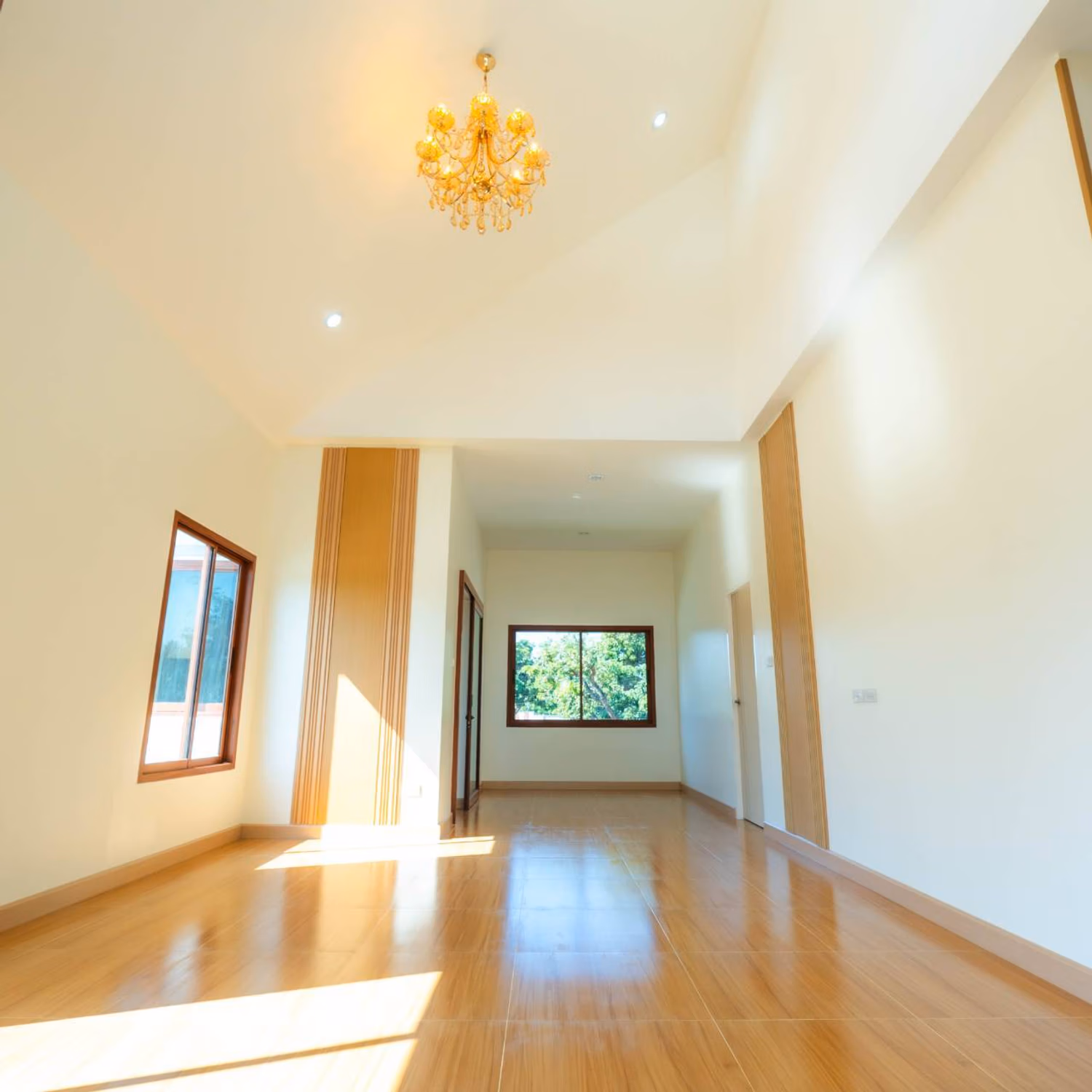 3 Bed House for Sale in Saraphi District - Image 2