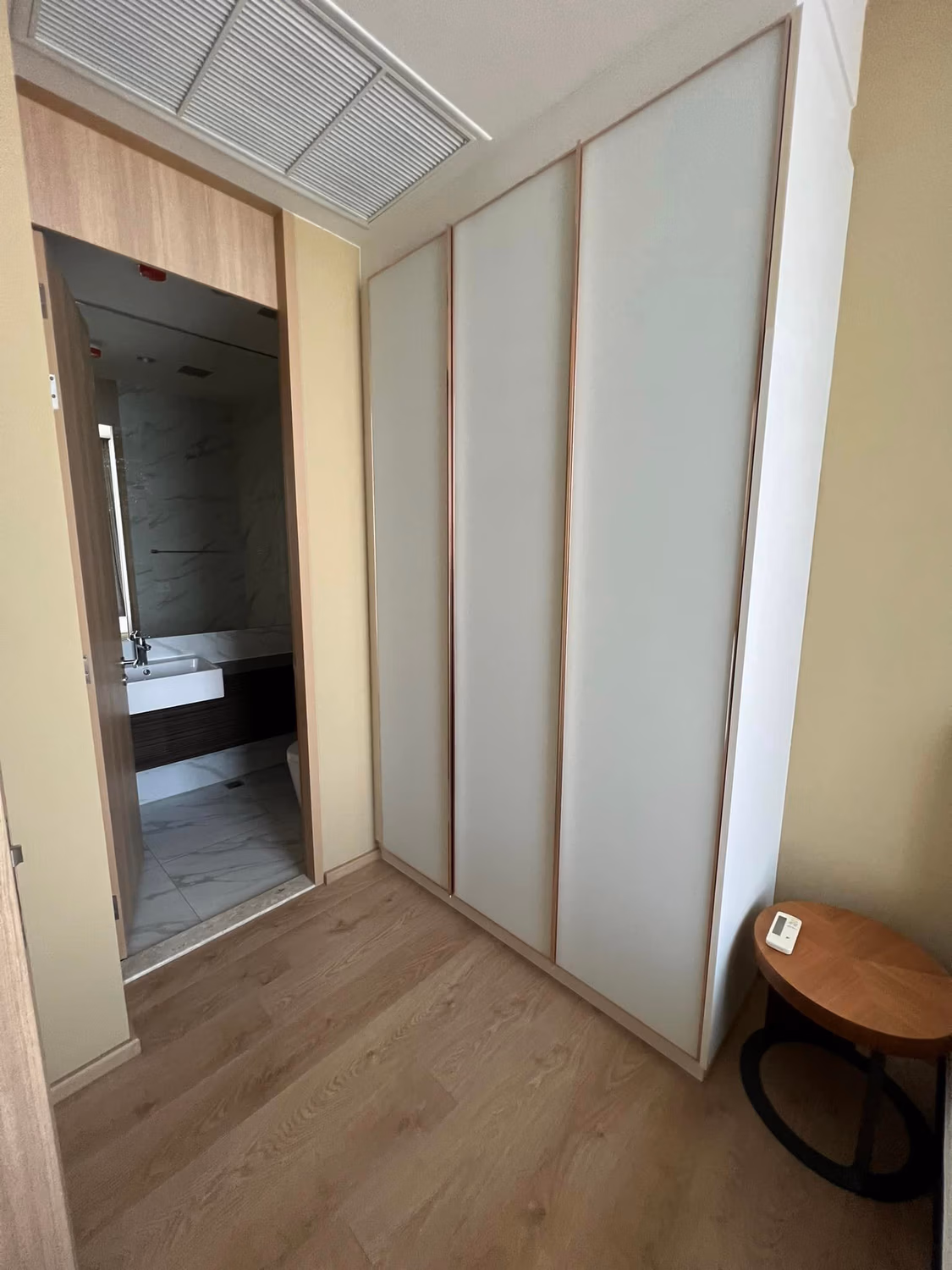 Condo for Rent at Noble BE19 Sukhumvit - Image 4