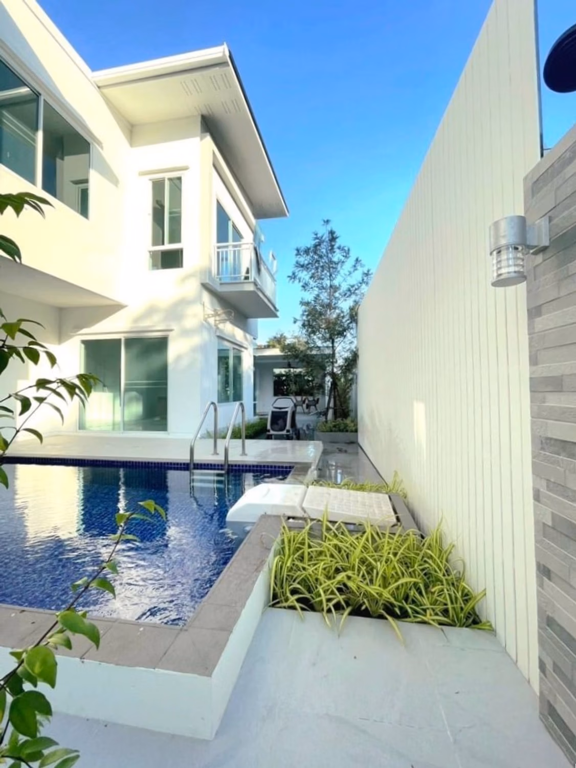 4 Bed House for Sale in San Sai - Image 1