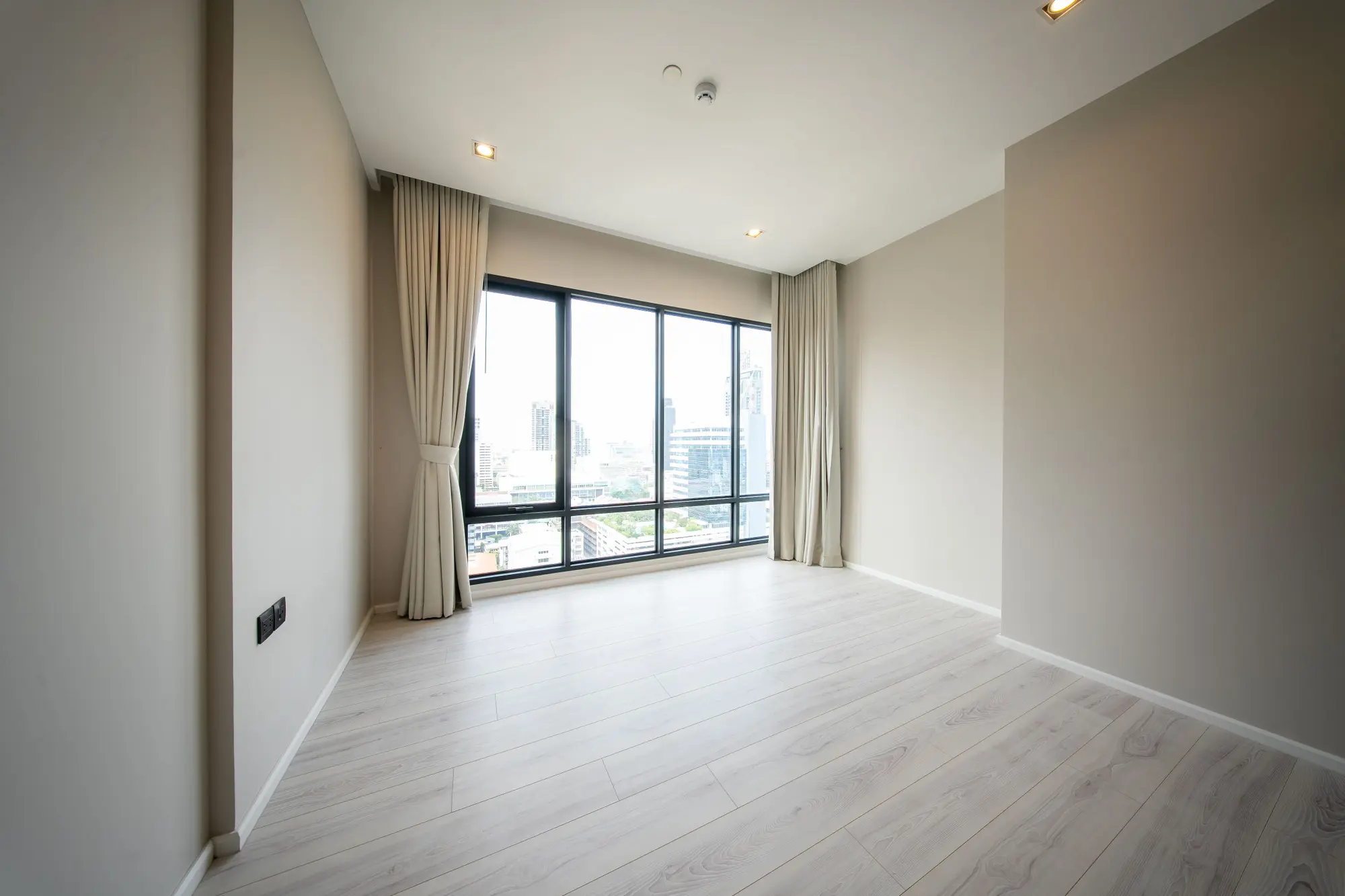 2 Bed Condo for Sale in Ratchathewi - Image 39